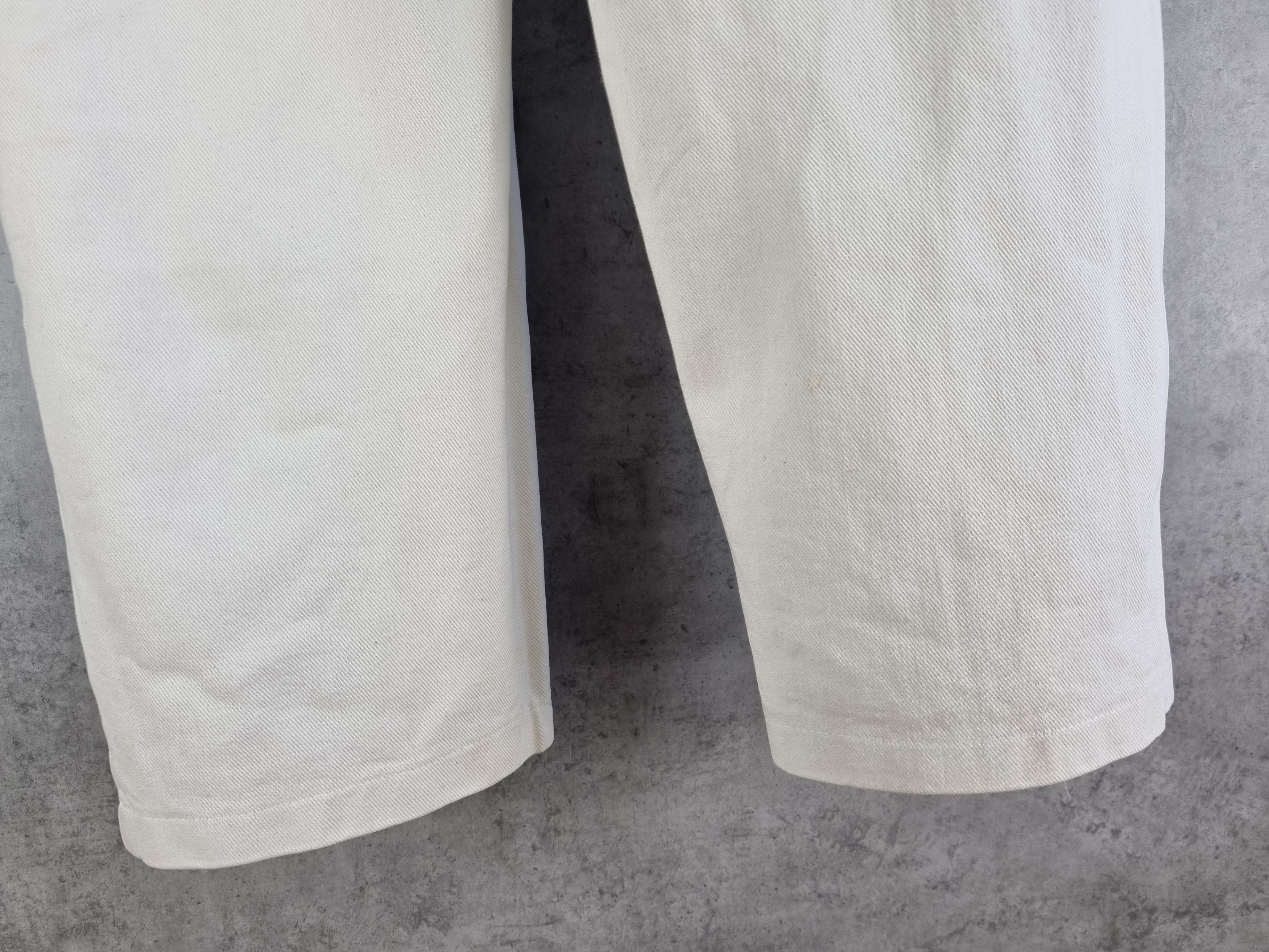 Versace × Versace Jeans Couture × Vintage Vintage Immaculate Versace Jeans Couture Rare White Denim Size US 32 / EU 48 - 13 Thumbnail