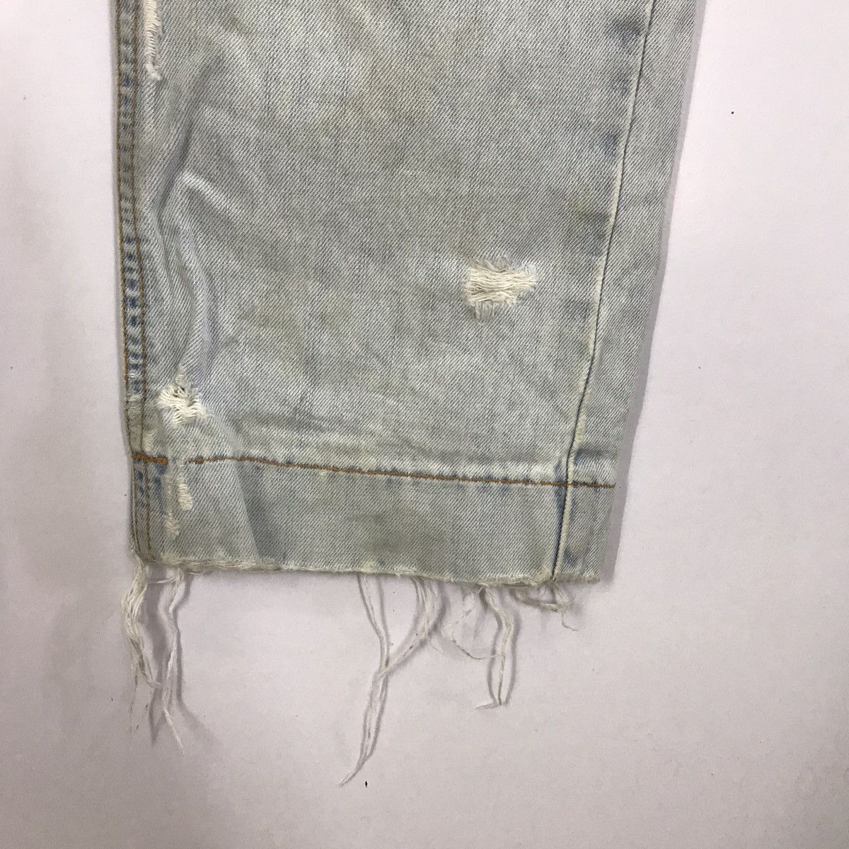 Dolce & Gabbana × Seditionaries D&G Dolce & Gabbana Ripped Distressed light wash pants Size US 32 / EU 48 - 7 Thumbnail