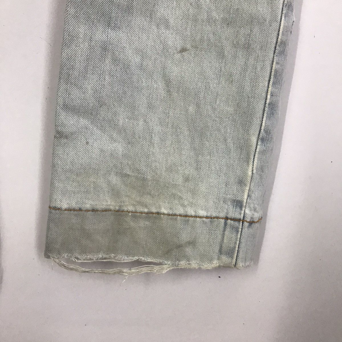 Dolce & Gabbana × Seditionaries D&G Dolce & Gabbana Ripped Distressed light wash pants Size US 32 / EU 48 - 17 Thumbnail