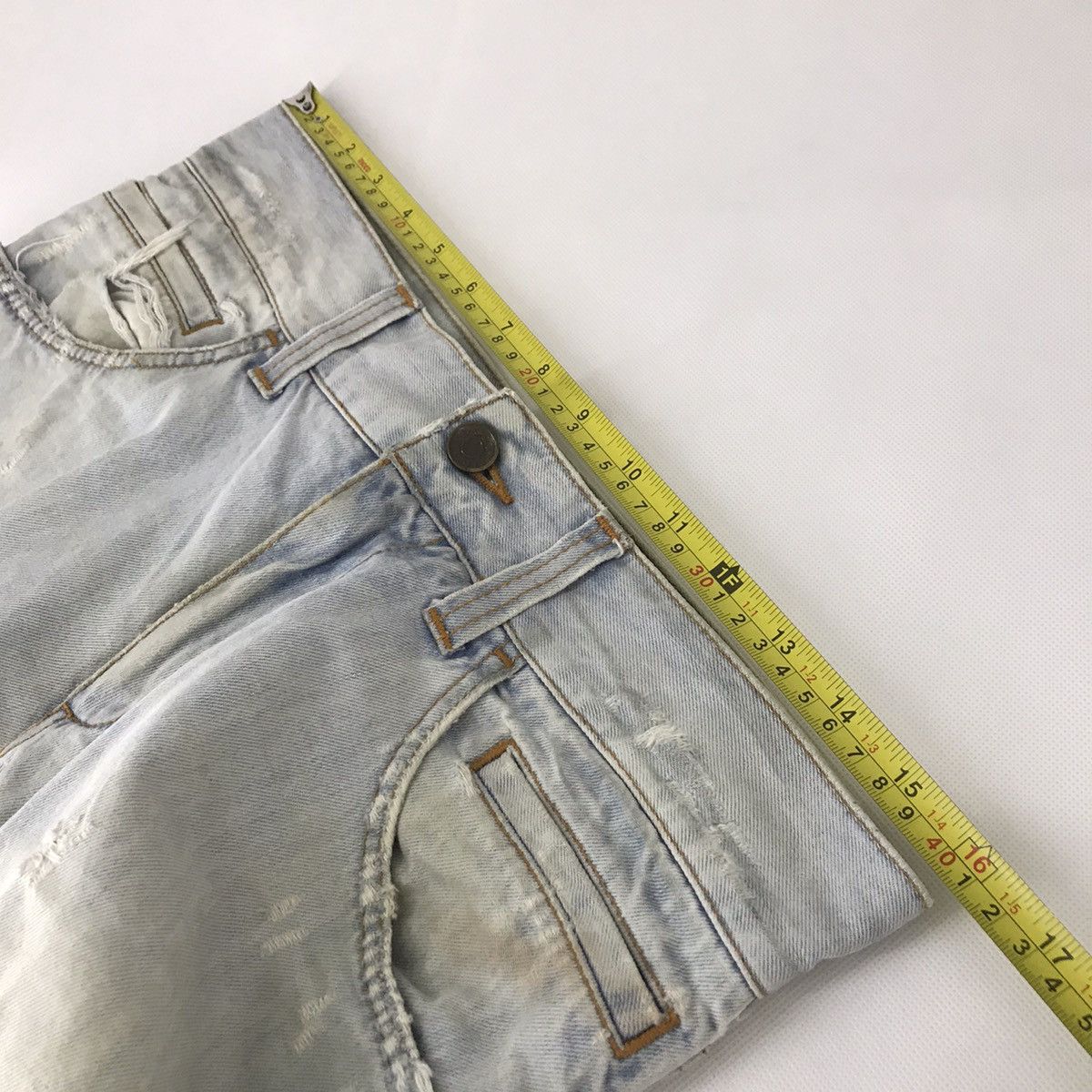 Dolce & Gabbana × Seditionaries D&G Dolce & Gabbana Ripped Distressed light wash pants Size US 32 / EU 48 - 18 Thumbnail