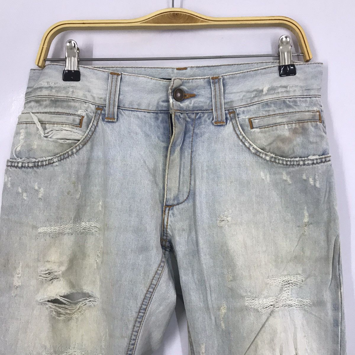Dolce & Gabbana × Seditionaries D&G Dolce & Gabbana Ripped Distressed light wash pants Size US 32 / EU 48 - 2 Thumbnail