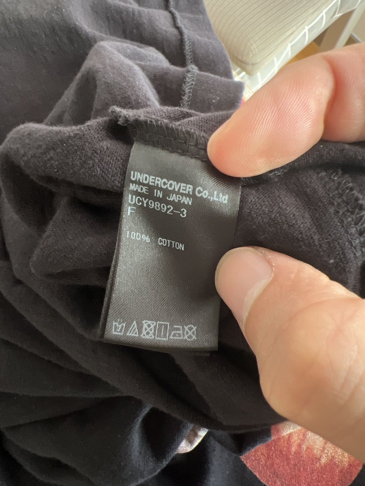 Undercover Undercover iconic big T Size US M / EU 48-50 / 2 - 11 Thumbnail