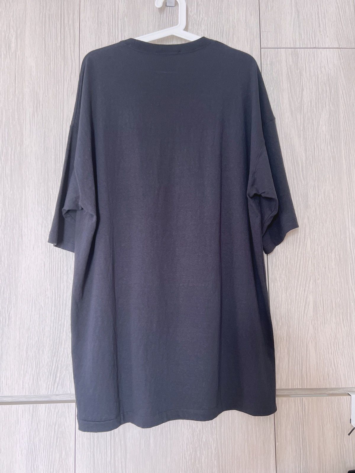 Undercover Undercover iconic big T Size US M / EU 48-50 / 2 - 6 Thumbnail