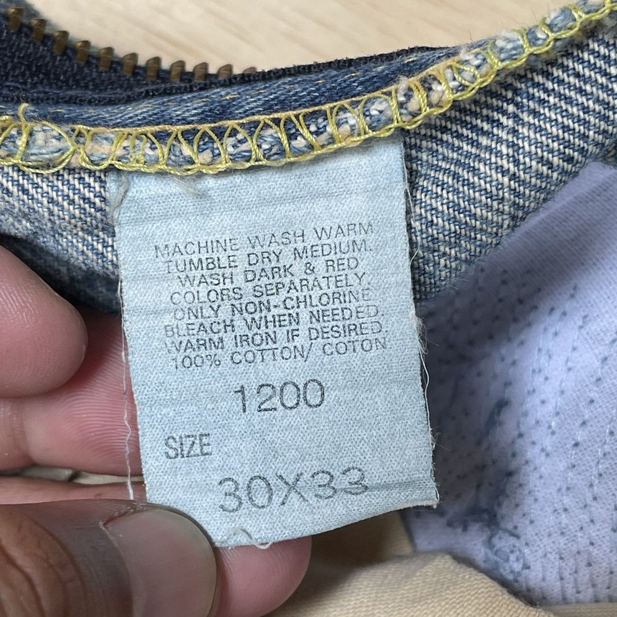 Lee VINTAGE LEE RIDER SANFORIZED HALF-SELVEDGE DISTRESSED DENIM Size US 30 / EU 46 - 15 Thumbnail