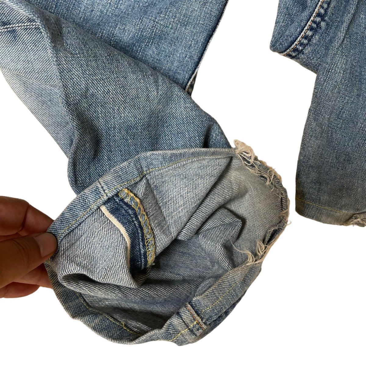 Lee VINTAGE LEE RIDER SANFORIZED HALF-SELVEDGE DISTRESSED DENIM Size US 30 / EU 46 - 14 Thumbnail