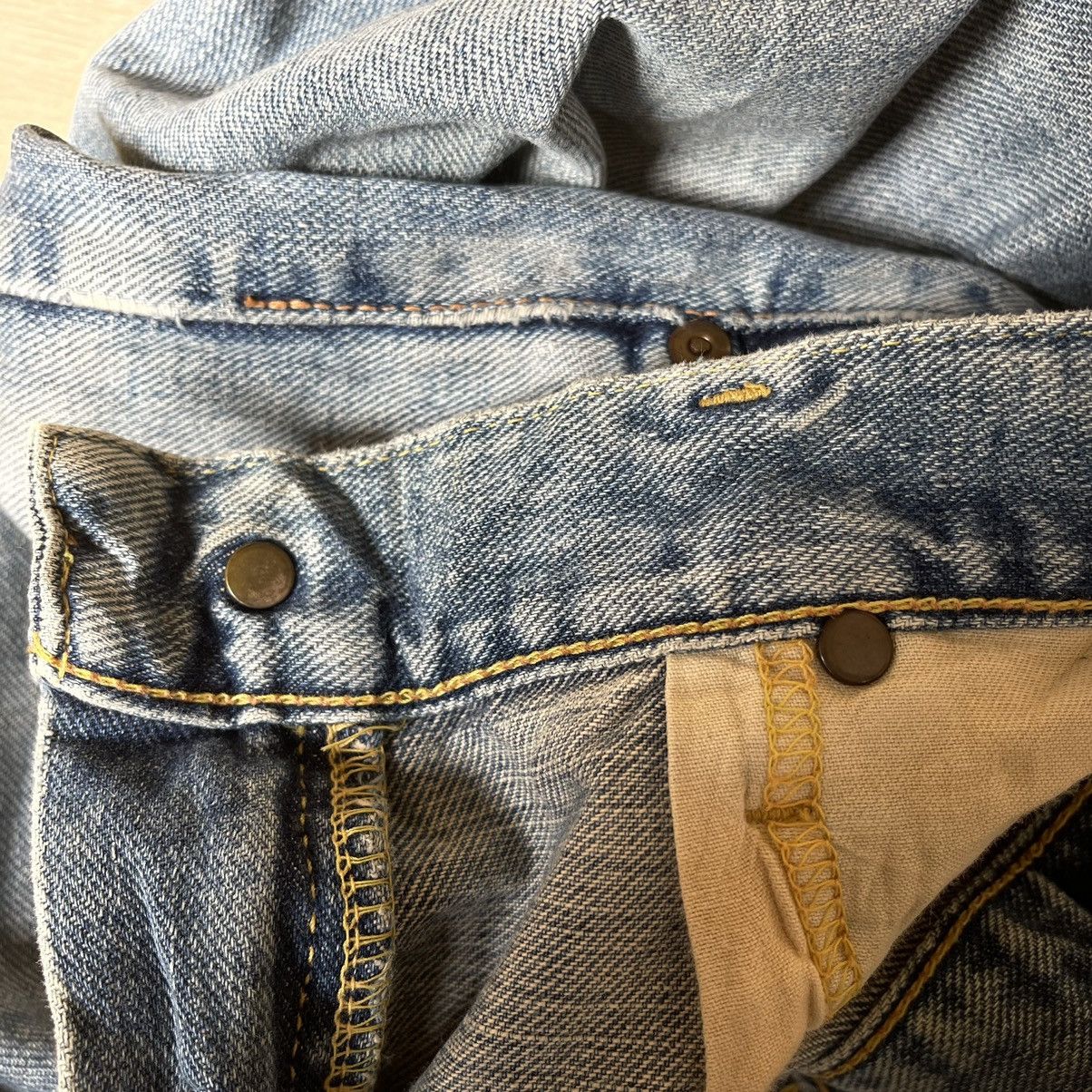Lee VINTAGE LEE RIDER SANFORIZED HALF-SELVEDGE DISTRESSED DENIM Size US 30 / EU 46 - 19 Thumbnail