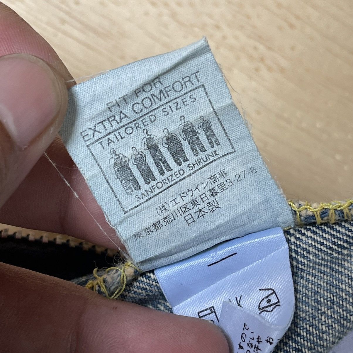 Lee VINTAGE LEE RIDER SANFORIZED HALF-SELVEDGE DISTRESSED DENIM Size US 30 / EU 46 - 17 Thumbnail