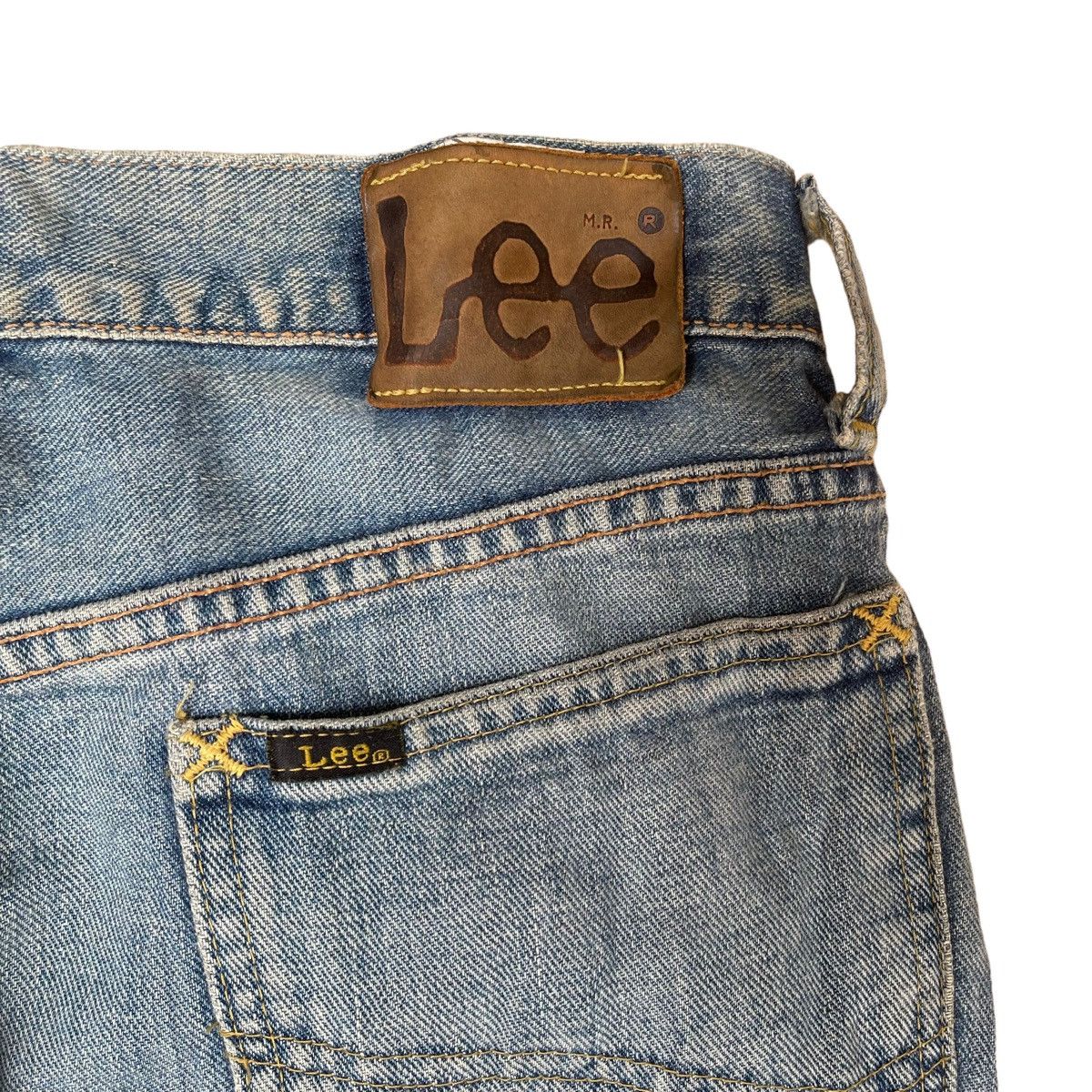 Lee VINTAGE LEE RIDER SANFORIZED HALF-SELVEDGE DISTRESSED DENIM Size US 30 / EU 46 - 12 Thumbnail