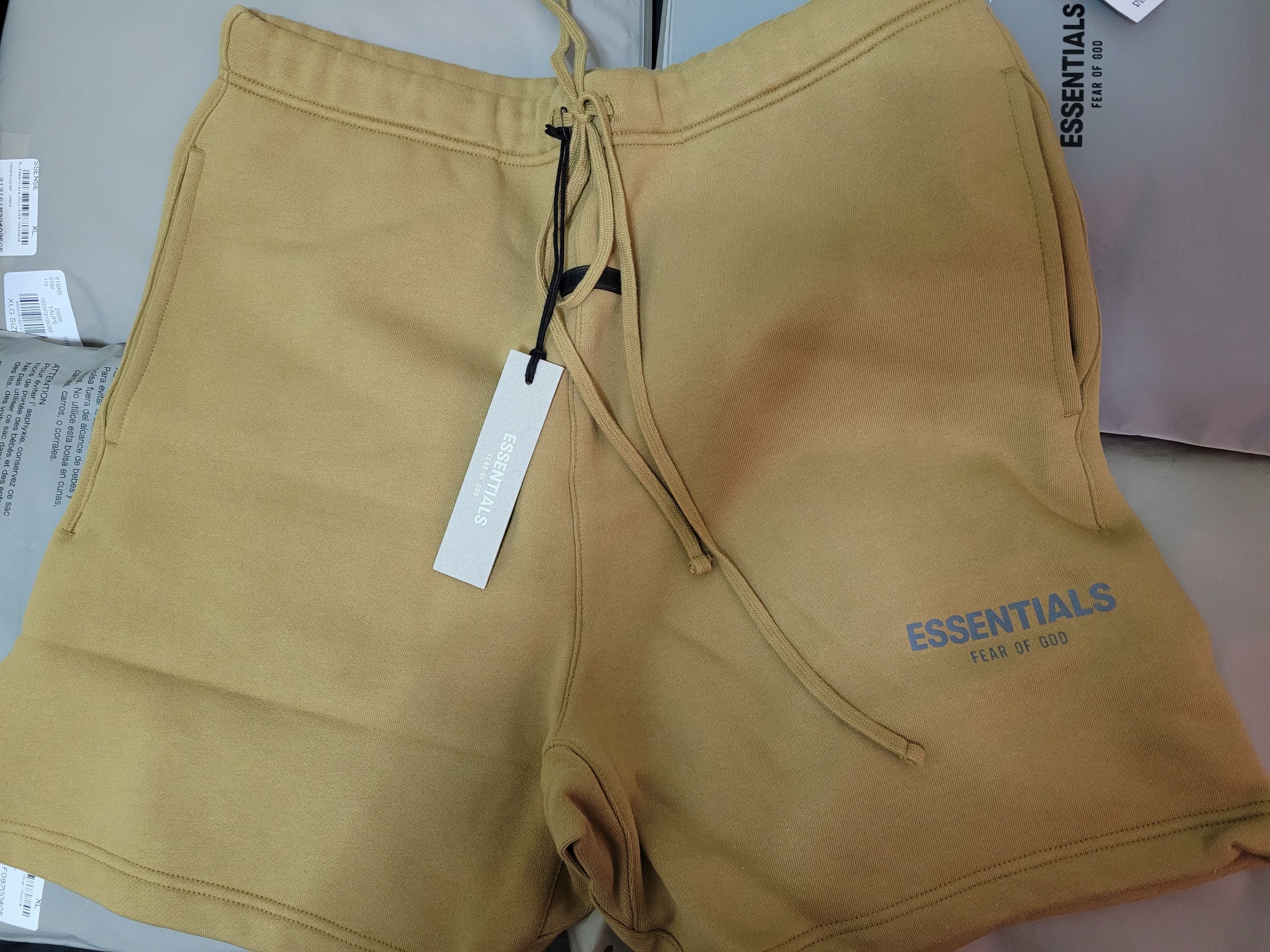 Fear of God Fear of God Essentials Sweat Shorts Amber Large Size US 35 - 2 Thumbnail