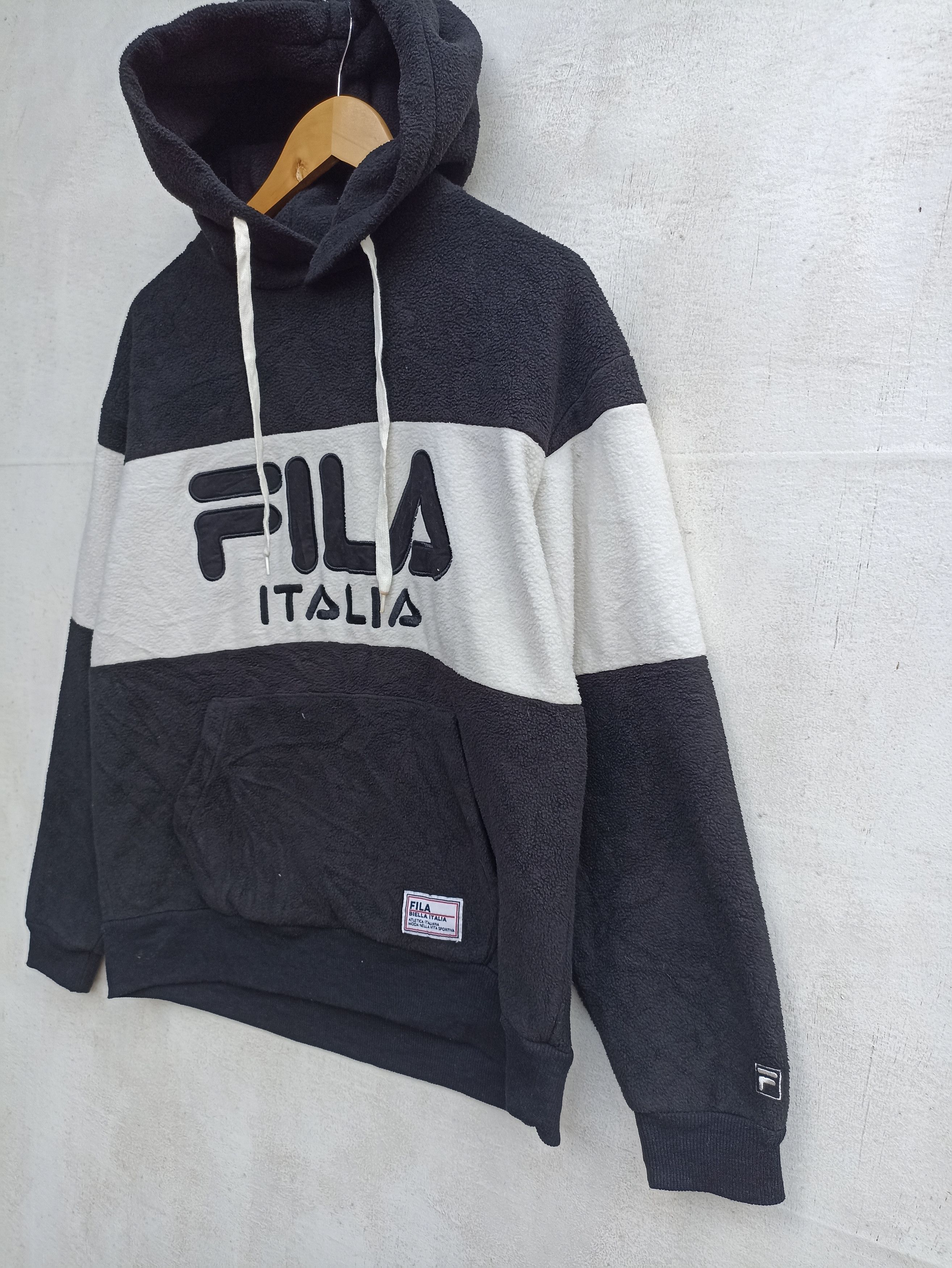 Fila Fila Hoodies spell out Size US M / EU 48-50 / 2 - 5 Thumbnail