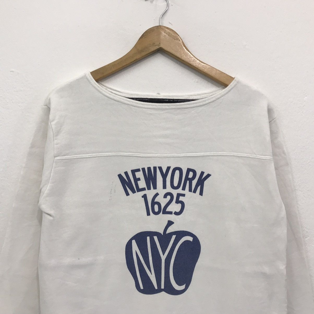 Apple Vintage The Big Apple Sweatshirt NYC The Big Apple Size US S / EU 44-46 / 1 - 5 Thumbnail