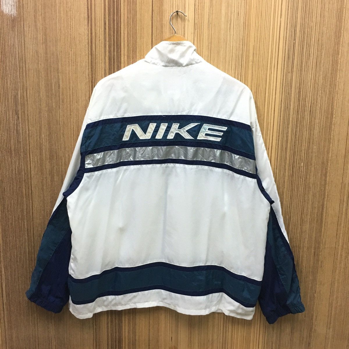 Nike × Vintage Vintage 90s Nike big logo Spellout jacket Size US XL / EU 56 / 4 - 1 Thumbnail