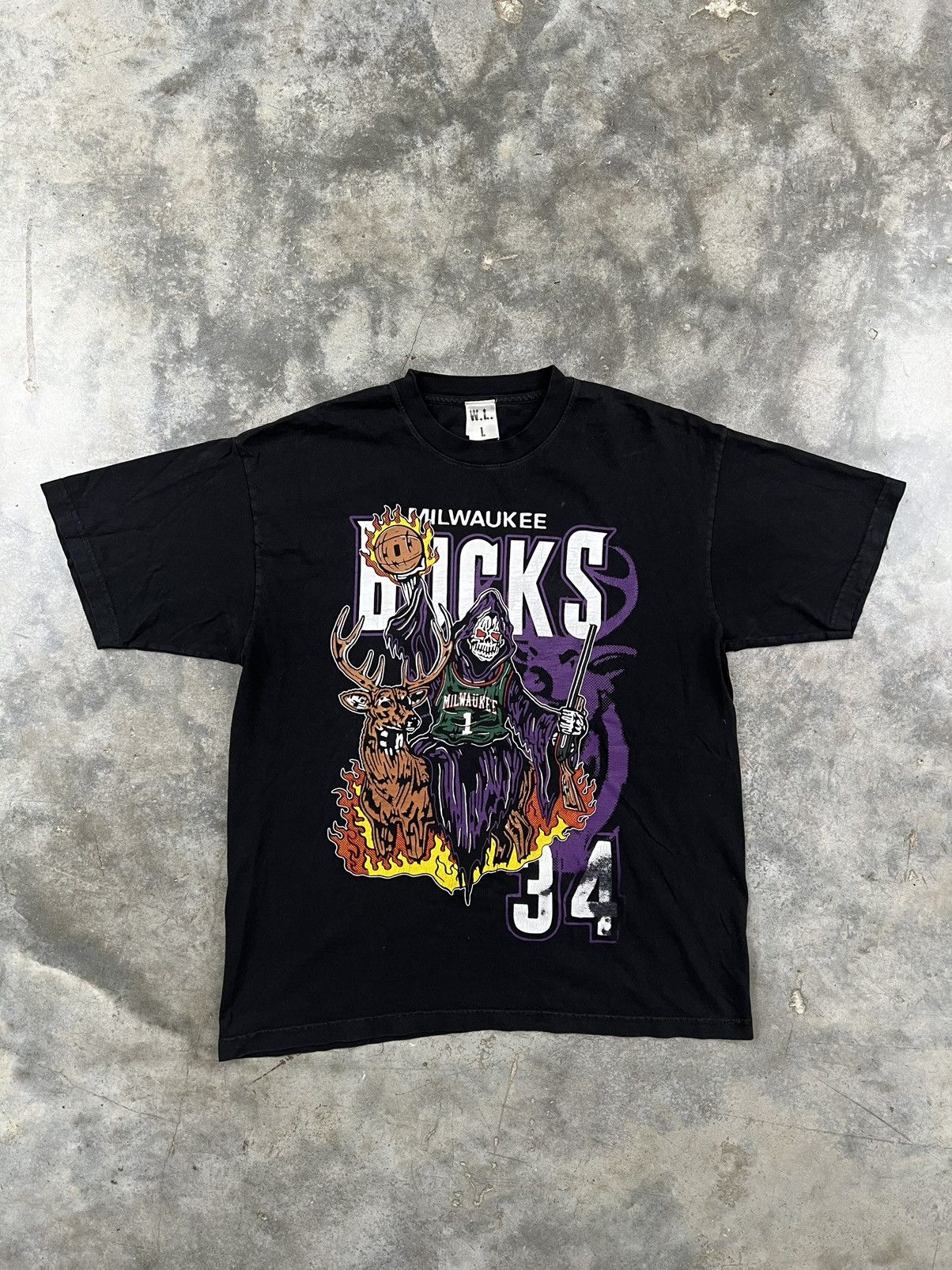 Pre-owned Warren Lotas Og  Milwaukee Bucks Deer Tee Black Large Wl