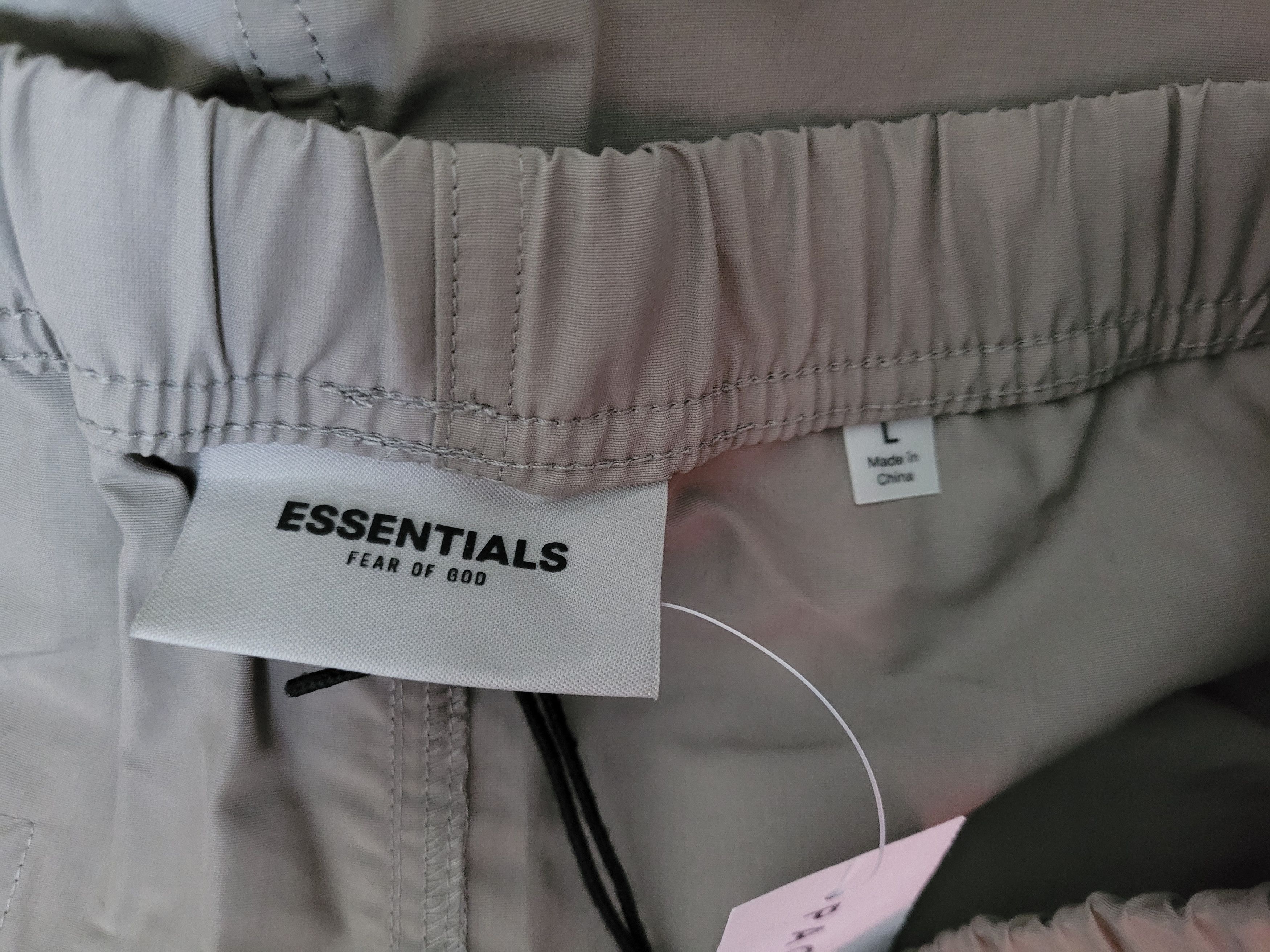 Fear of God FOG ESSENTIALS Volley Shorts Taupe sz L Size US 34 / EU 50 - 8 Thumbnail