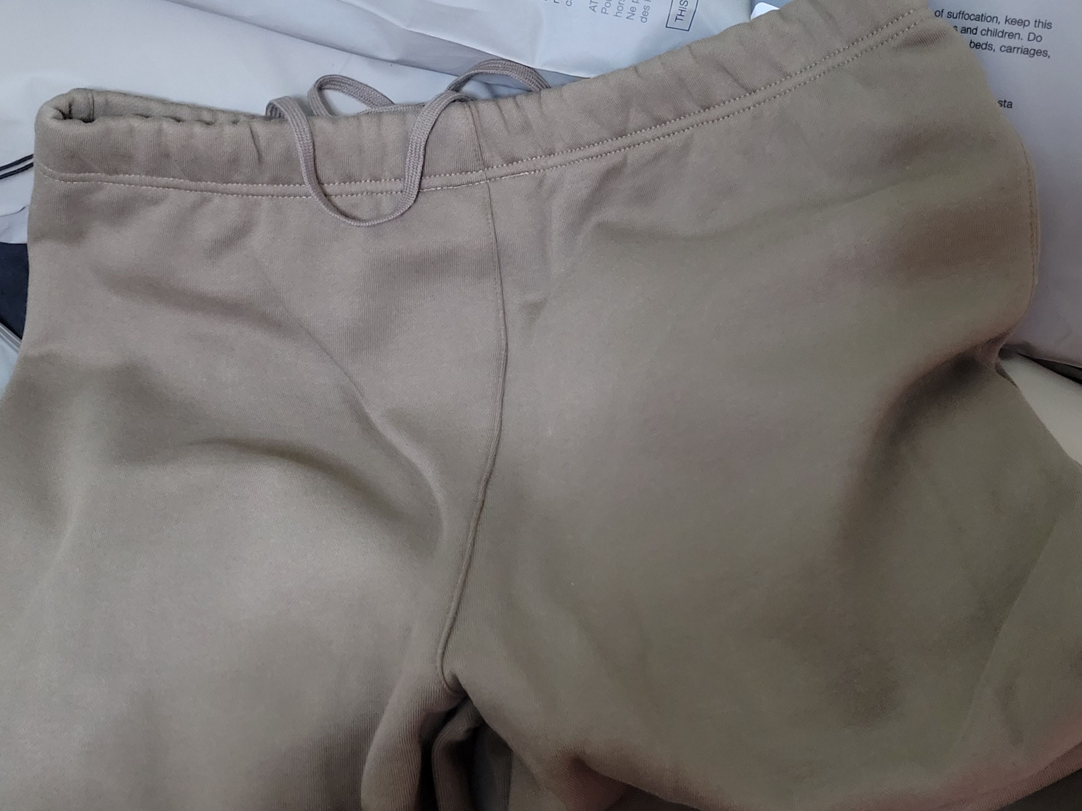 Fear of God Fear of God Essentials Sweatpants Harvest LARGE Size US 35 - 7 Thumbnail