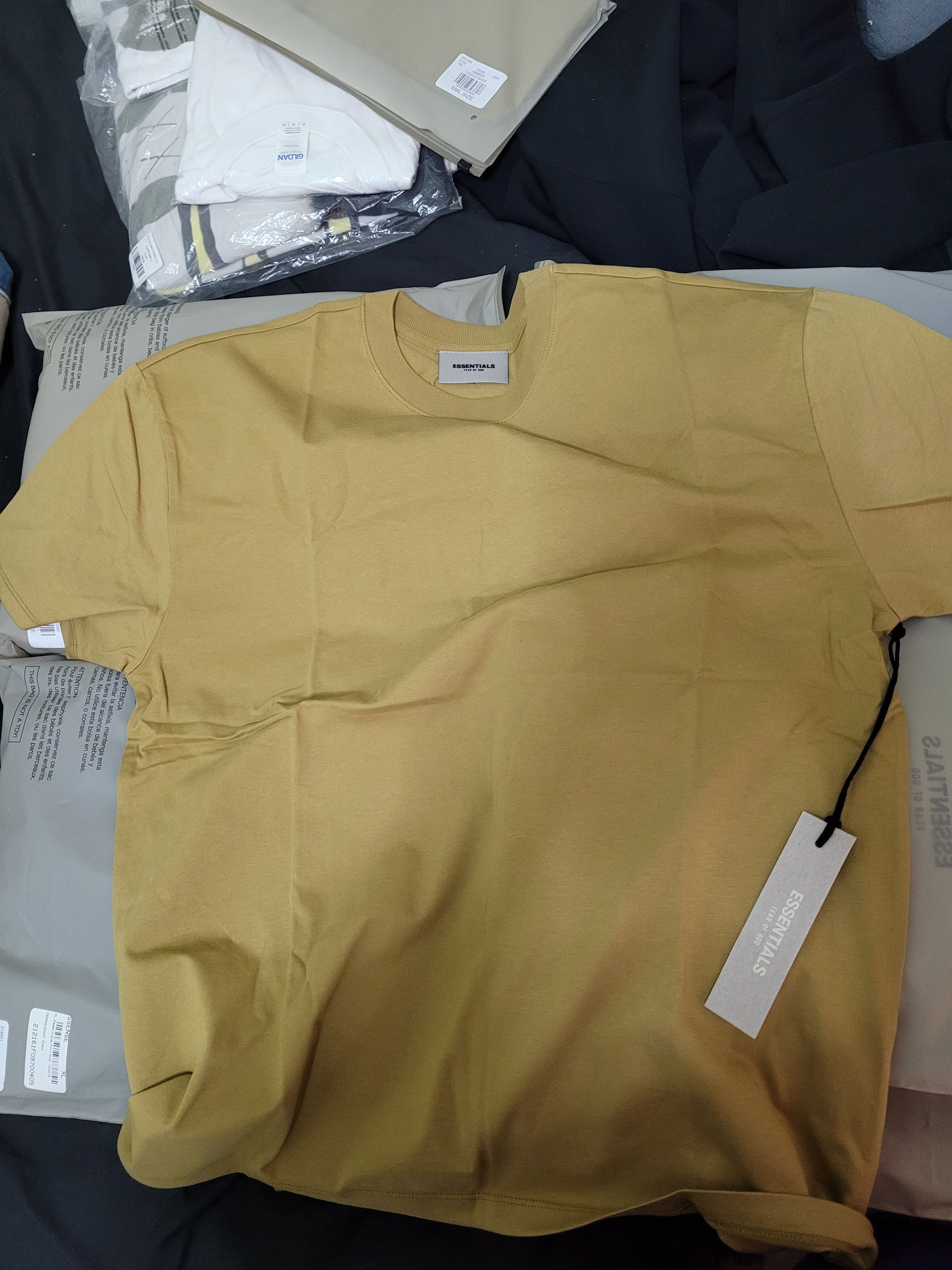 Fear of God Fear of God Essentials T-shirt in Small Size US S / EU 44-46 / 1 - 4 Thumbnail