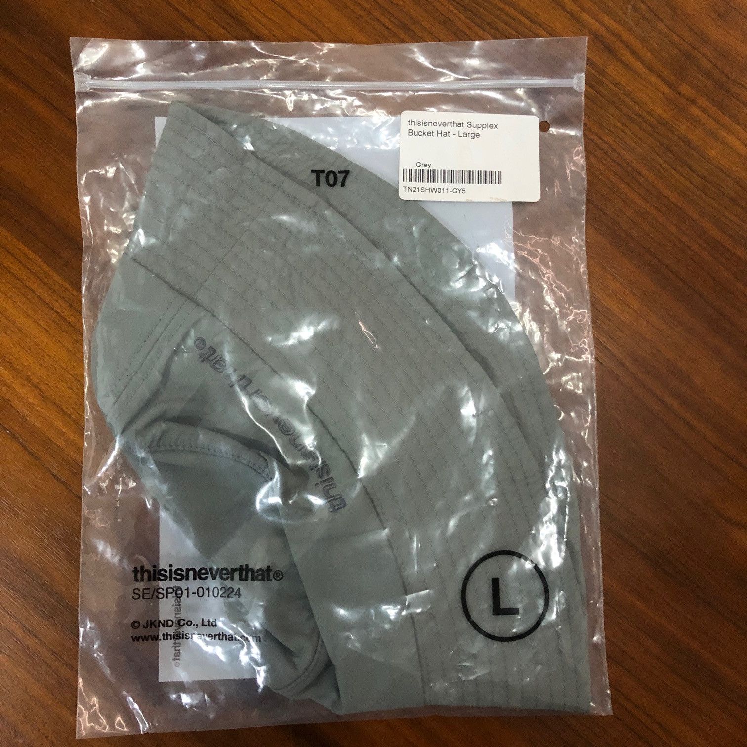thisisneverthat THISISNEVERTHAT Supplex Long Bill Bucket Hat Size ONE SIZE - 3 Thumbnail