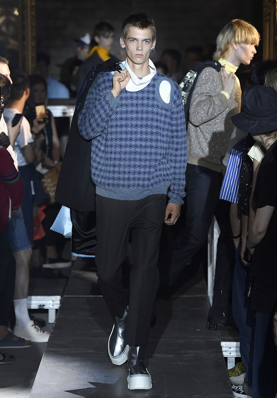 Raf Simons Raf Simons Hole Detail Knitted Jumpe Size US L / EU 52-54 / 3 - 3 Thumbnail