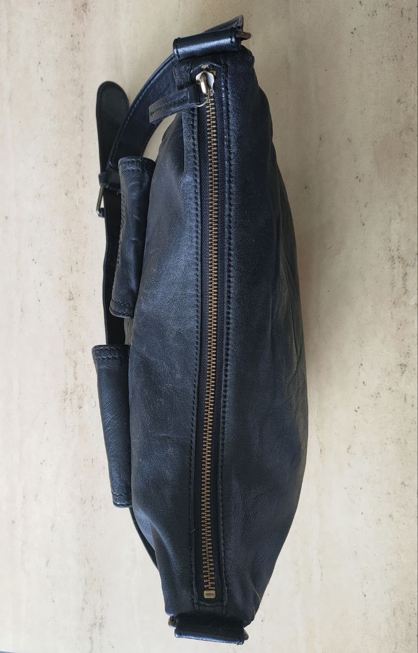 Issey Miyake Tsumori Chisato Leather Sling Bag Size ONE SIZE - 9 Thumbnail