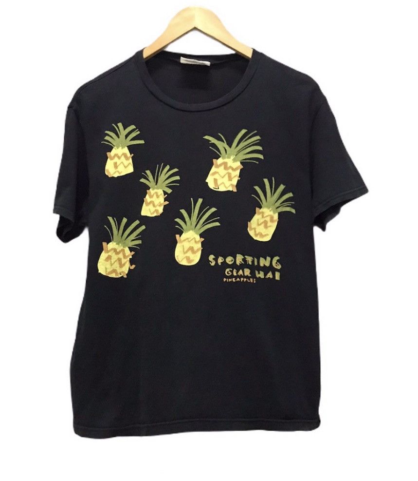 Hai sporting gear pineapple by issey miyake tee
