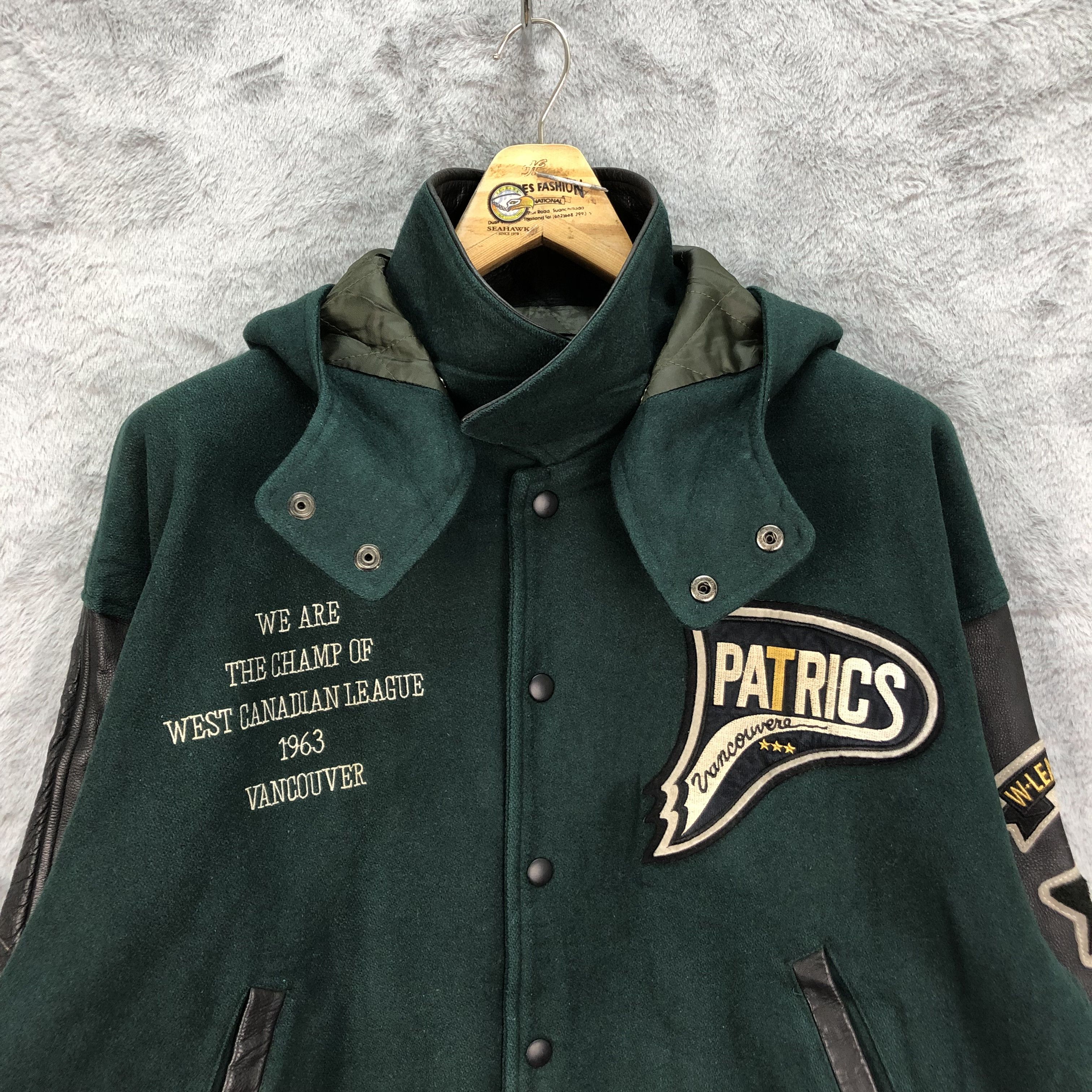 Vintage PATRICS VANCOUVER Sleeve Leather Varsity Jacket #4916-27 Size US L / EU 52-54 / 3 - 5 Thumbnail