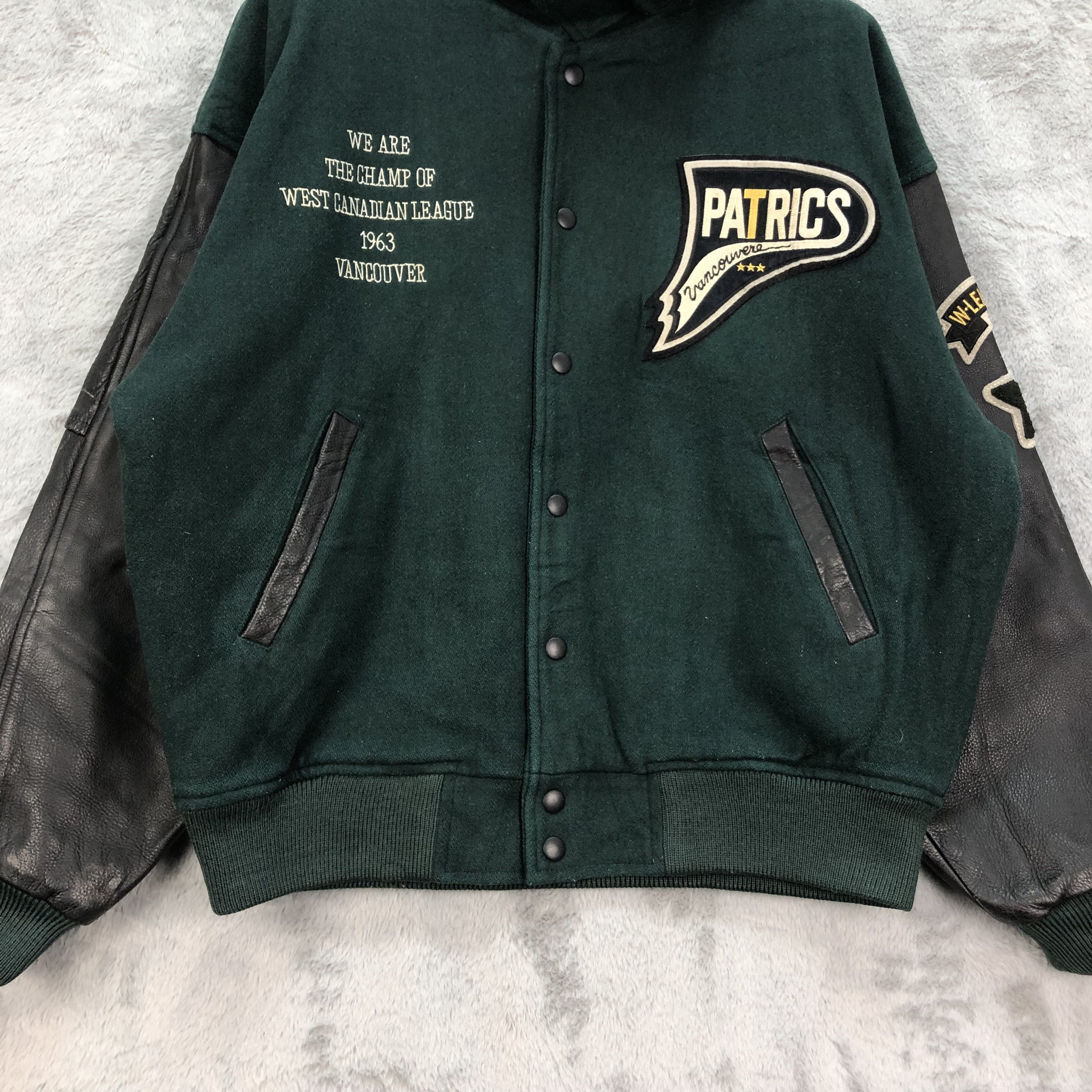 Vintage PATRICS VANCOUVER Sleeve Leather Varsity Jacket #4916-27 Size US L / EU 52-54 / 3 - 7 Thumbnail