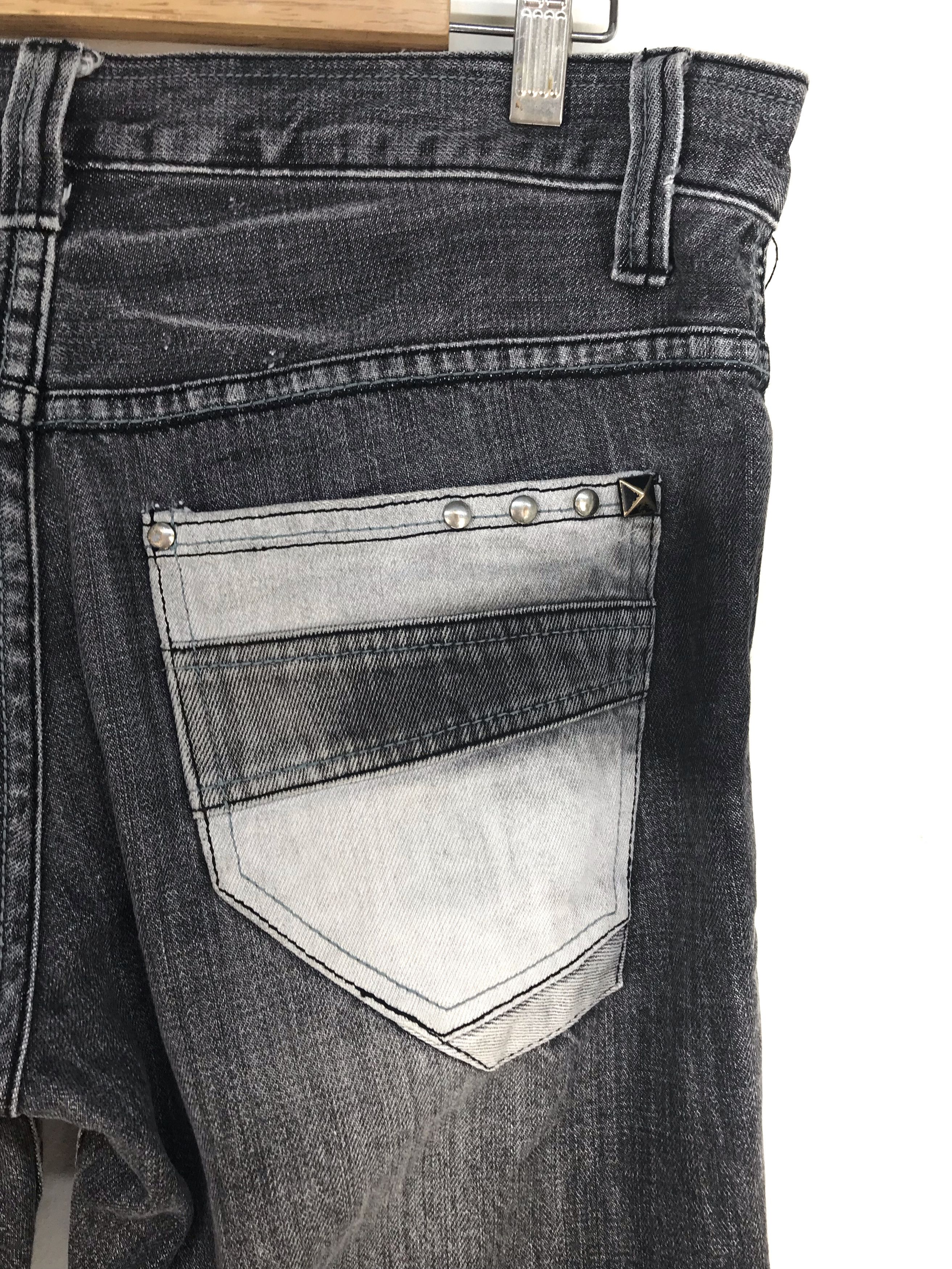 Hysteric Glamour × Undercover Japanese Brand Zippers Patchwork Grunge Kurt Cobain Jeans Size US 34 / EU 50 - 13 Thumbnail