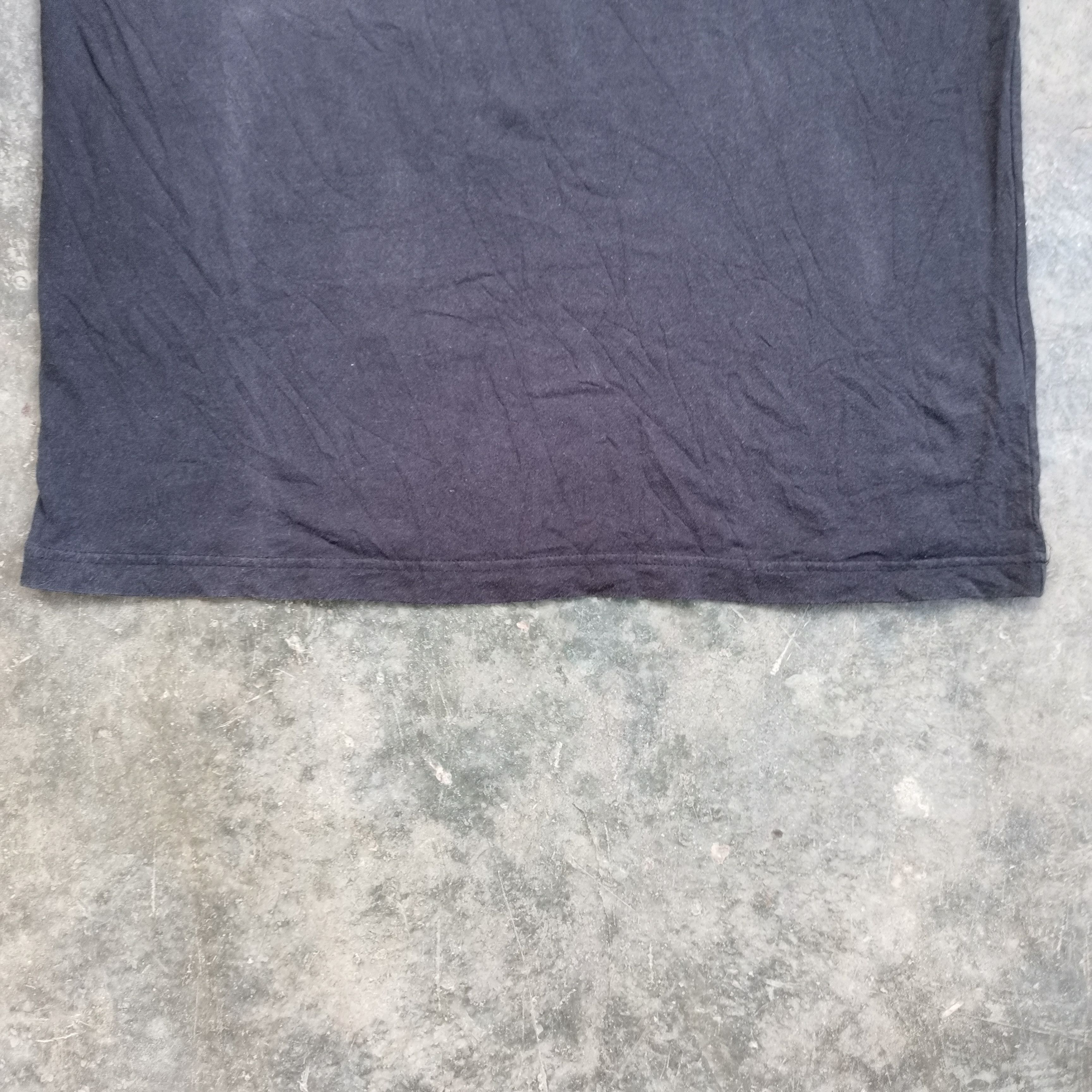 Vintage Vintage T&C Surf Designs Hawaii Yin Yang Faded Tshirt Size US M / EU 48-50 / 2 - 3 Thumbnail