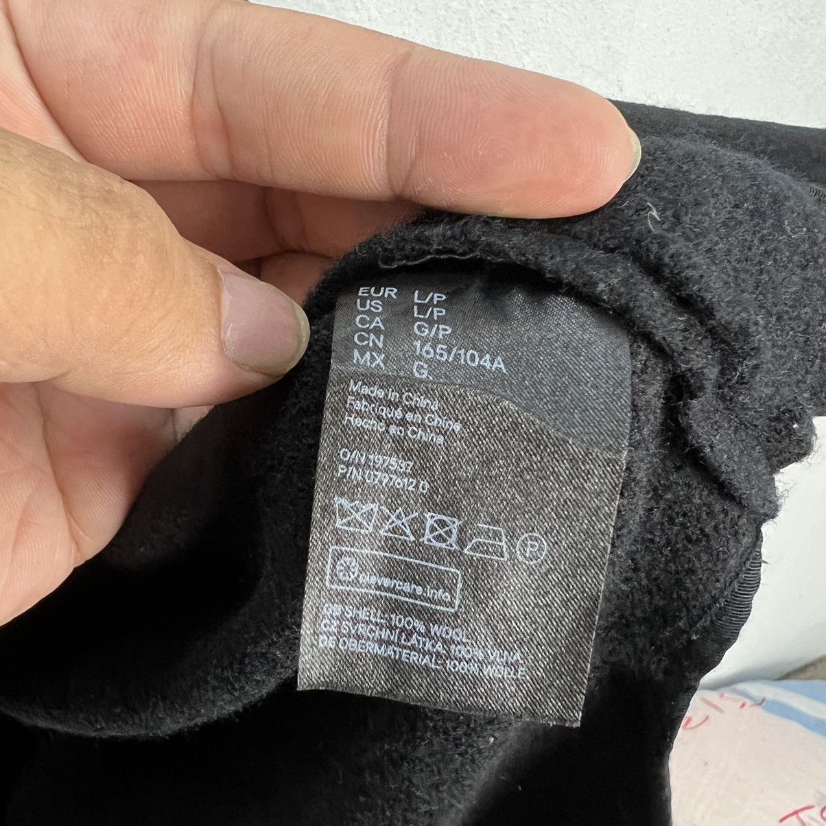 Japanese Brand ULTIMATE BLACK ZIPPER SWEATSHIRT H&M STUDIO A/W2019 Size US L / EU 52-54 / 3 - 12 Thumbnail