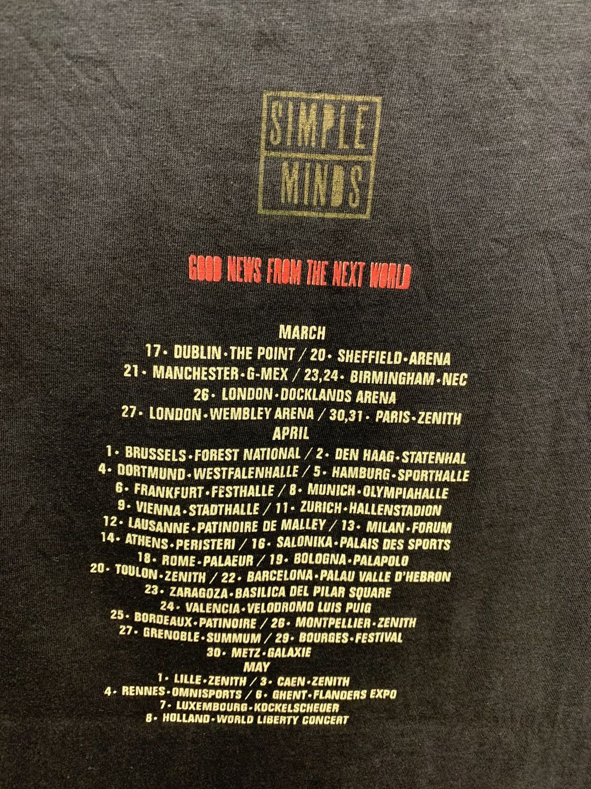 Band Tees Simple minds 1996 vintage rock band t-shirt L sz 1990 90th Size US L / EU 52-54 / 3 - 6 Thumbnail