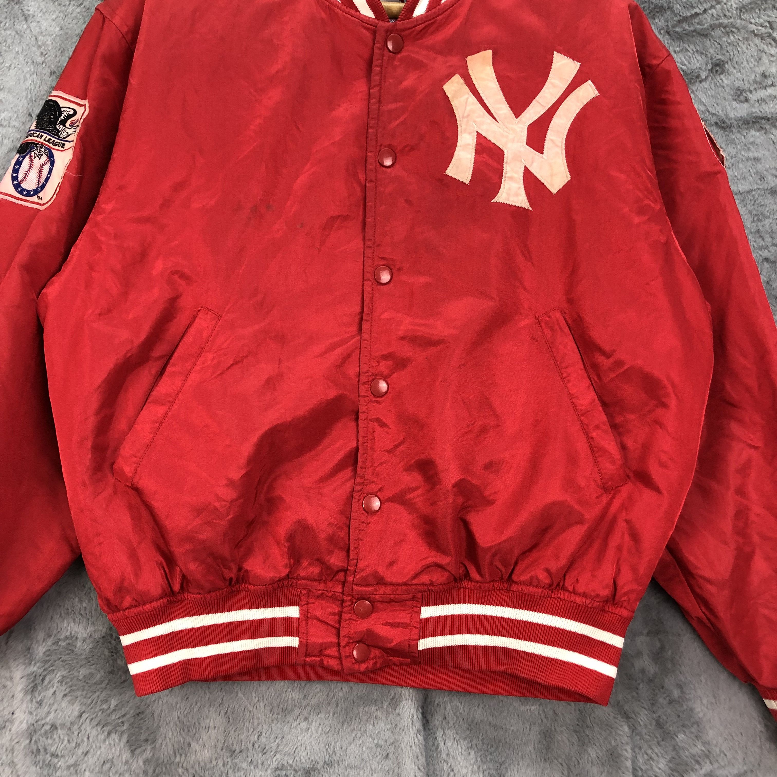 MLB MLB New York Yankees Big Logo Red Stadium Jacket #4618-168 Size US L / EU 52-54 / 3 - 5 Thumbnail