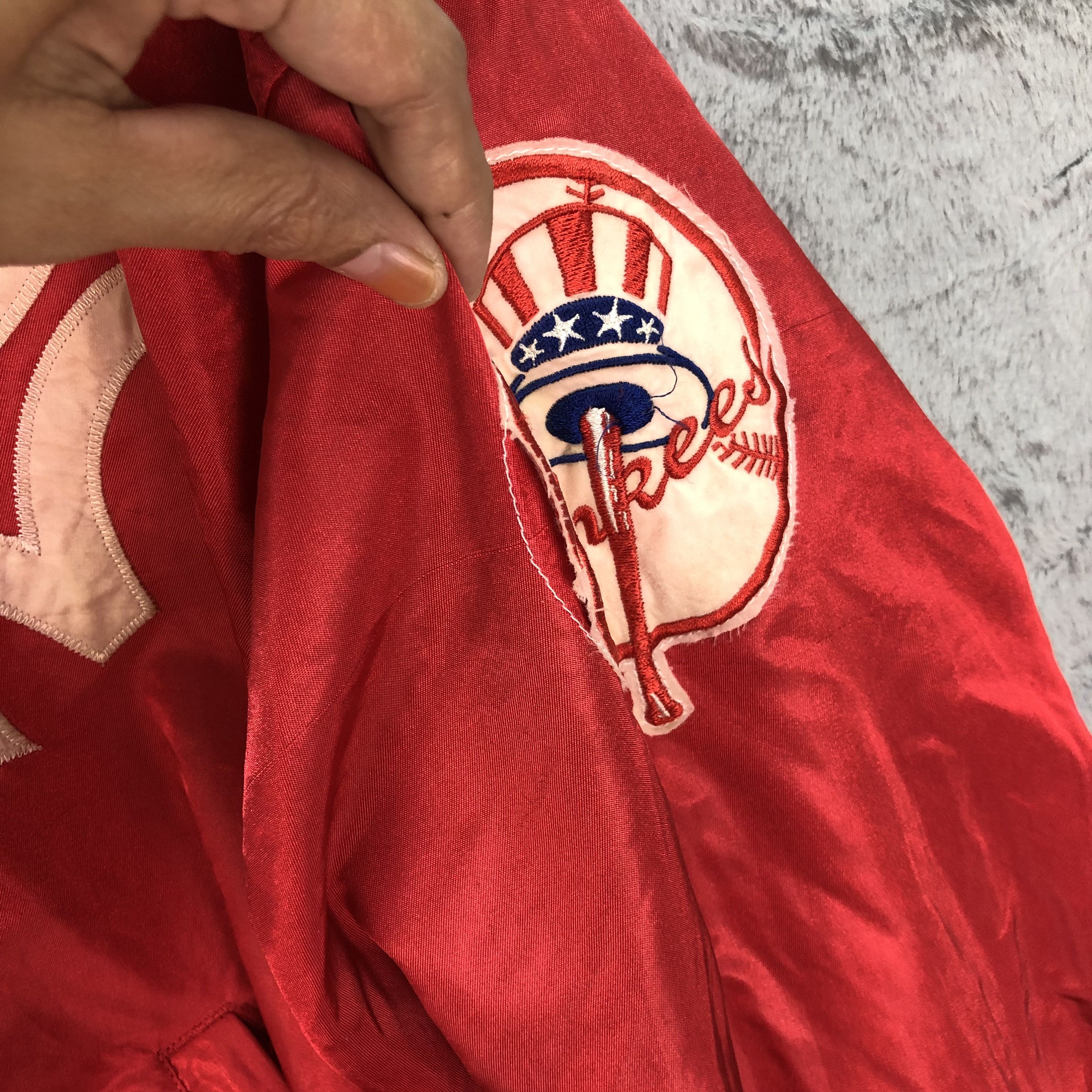MLB MLB New York Yankees Big Logo Red Stadium Jacket #4618-168 Size US L / EU 52-54 / 3 - 9 Thumbnail