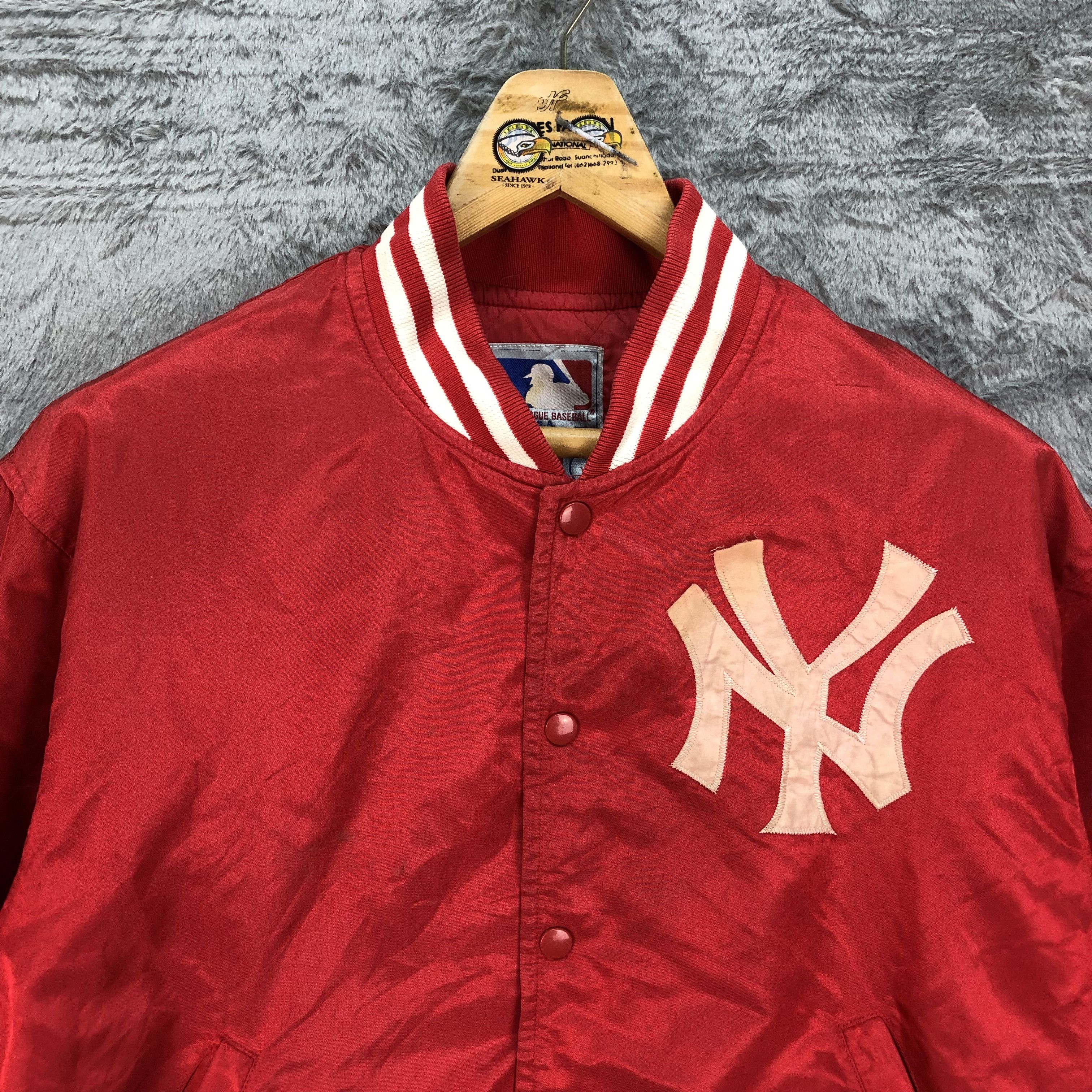 MLB MLB New York Yankees Big Logo Red Stadium Jacket #4618-168 Size US L / EU 52-54 / 3 - 3 Thumbnail