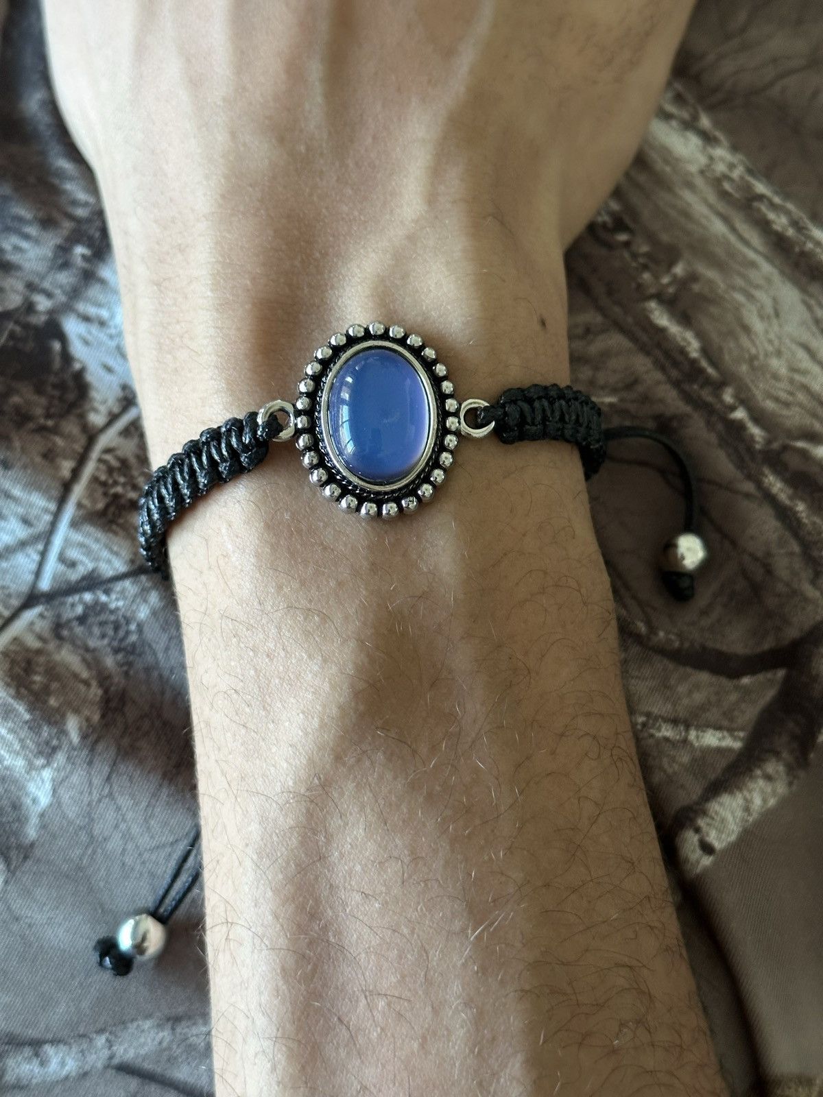 Jewelry BLACK GLOWING CORD PENDANT BRACELET Size ONE SIZE - 5 Thumbnail