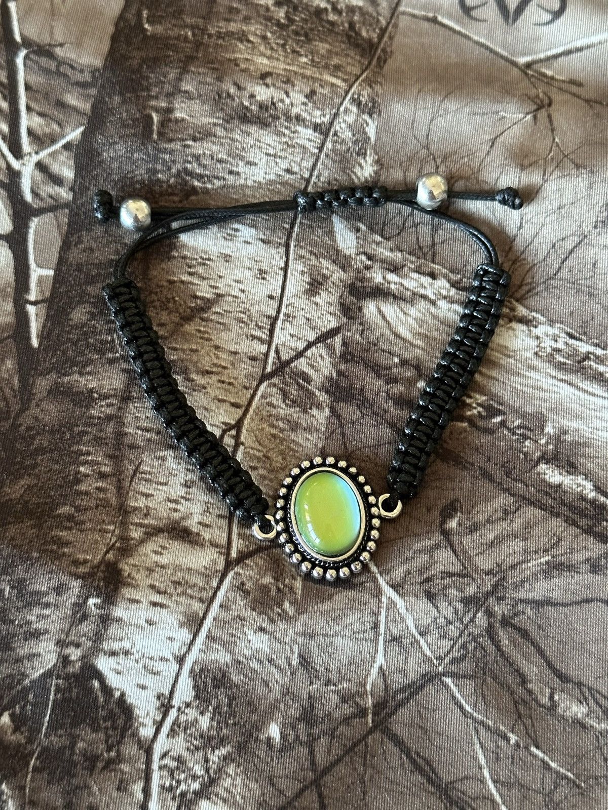 Jewelry BLACK GLOWING CORD PENDANT BRACELET Size ONE SIZE - 3 Thumbnail