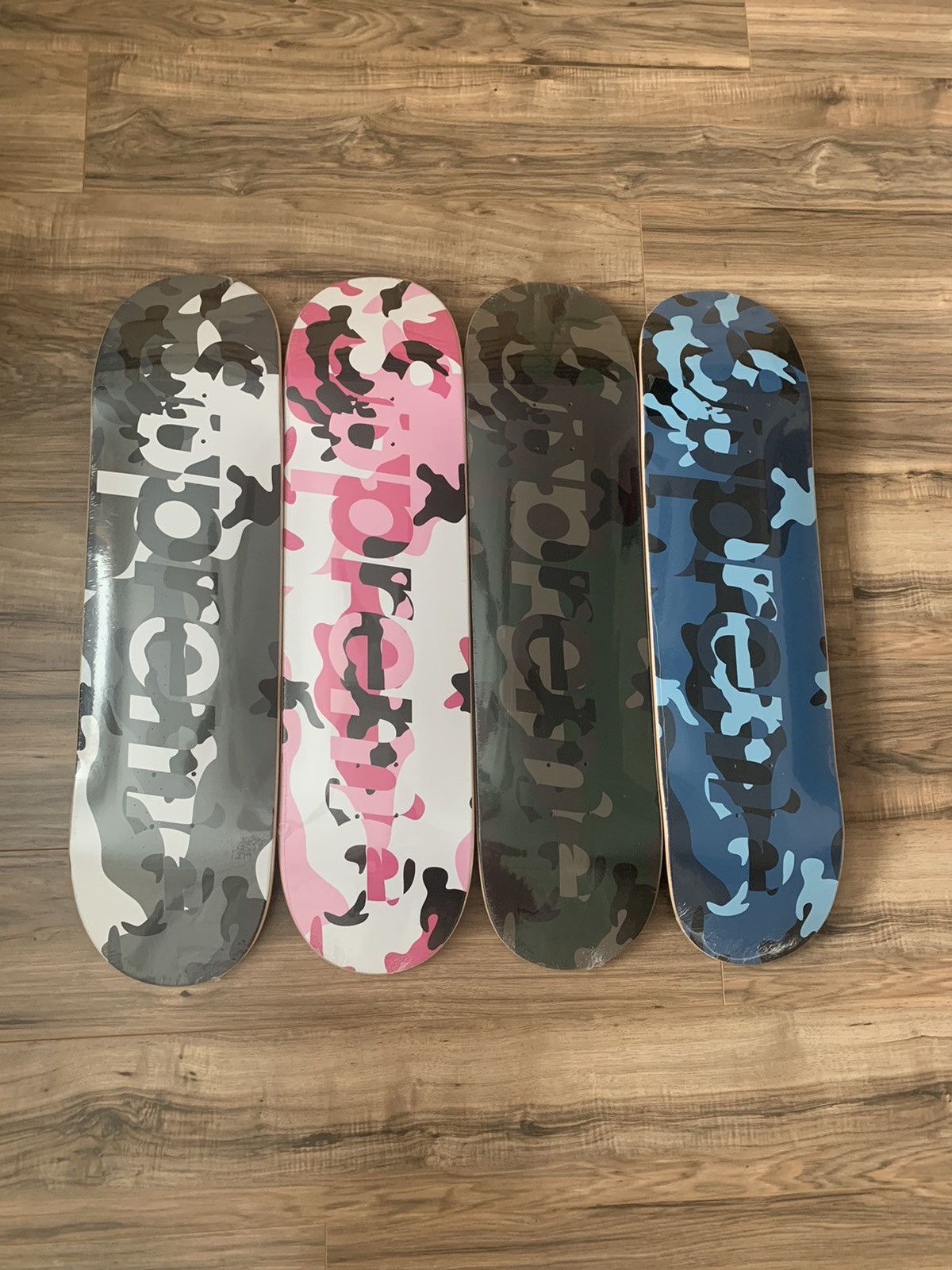image of Supreme Camo Logo Skateboard Deck Set, Men's