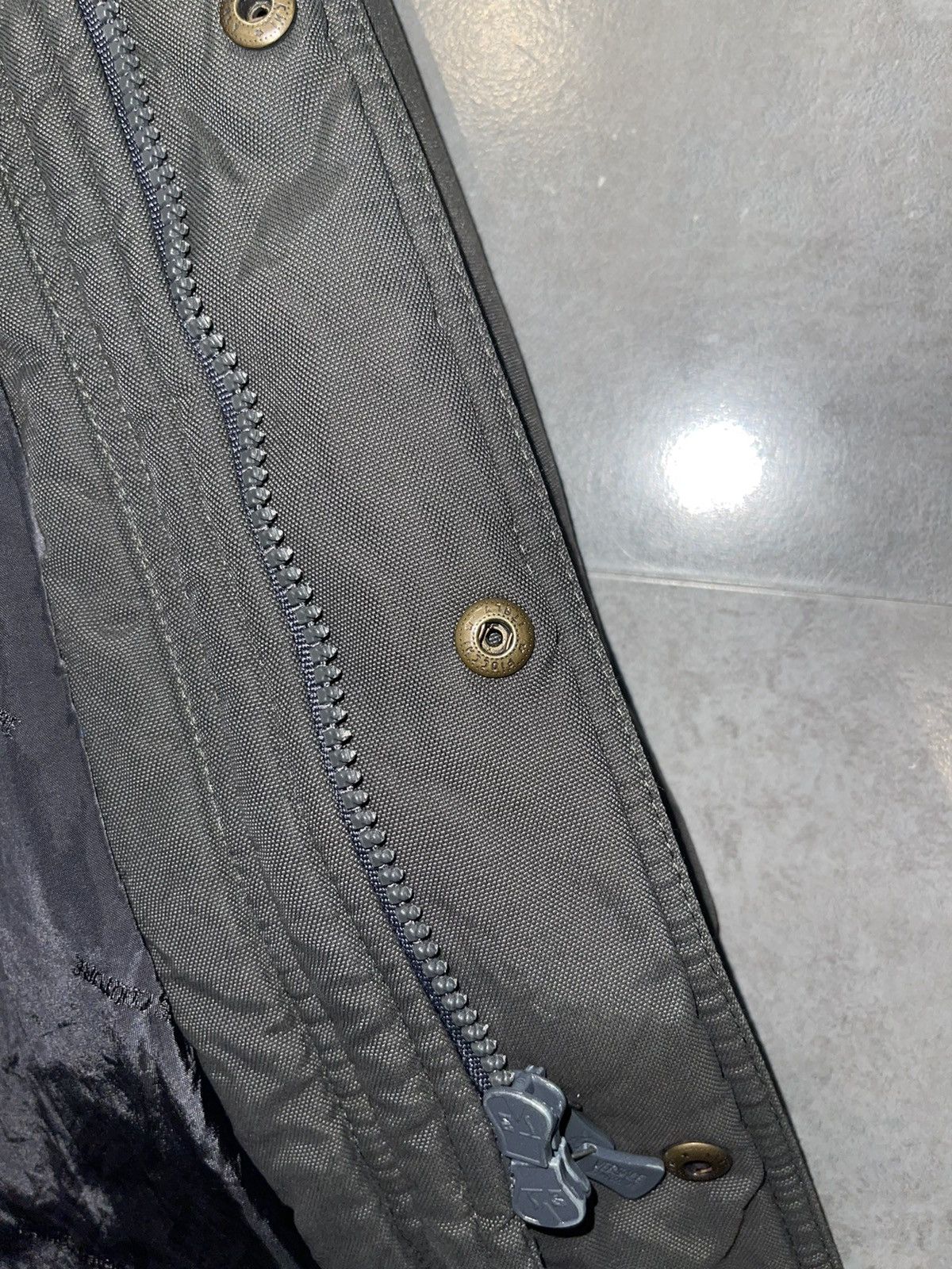Versace Versace Technical Dark Grey Puffer Jacket Size US M / EU 48-50 / 2 - 15 Thumbnail