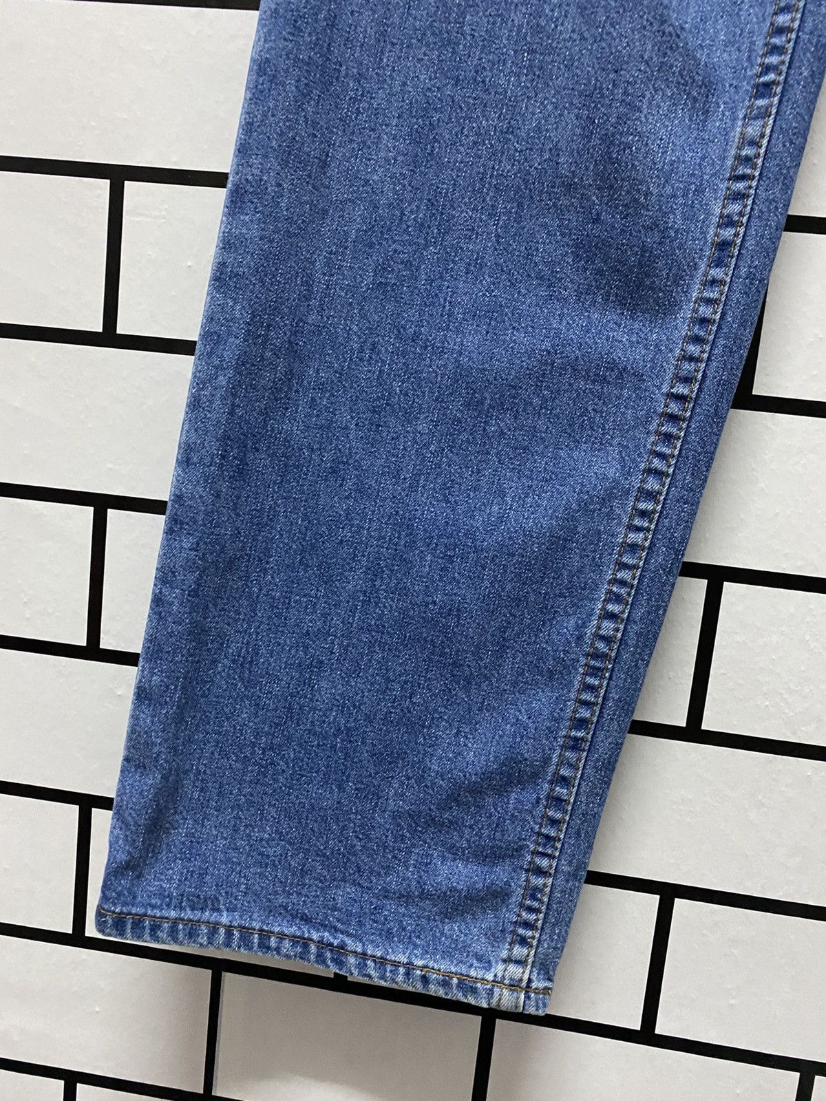Levi's × Other × Vintage Vintage Levis Buckle Belt White Tag Denim Pants Size US 28 / EU 44 - 10 Thumbnail