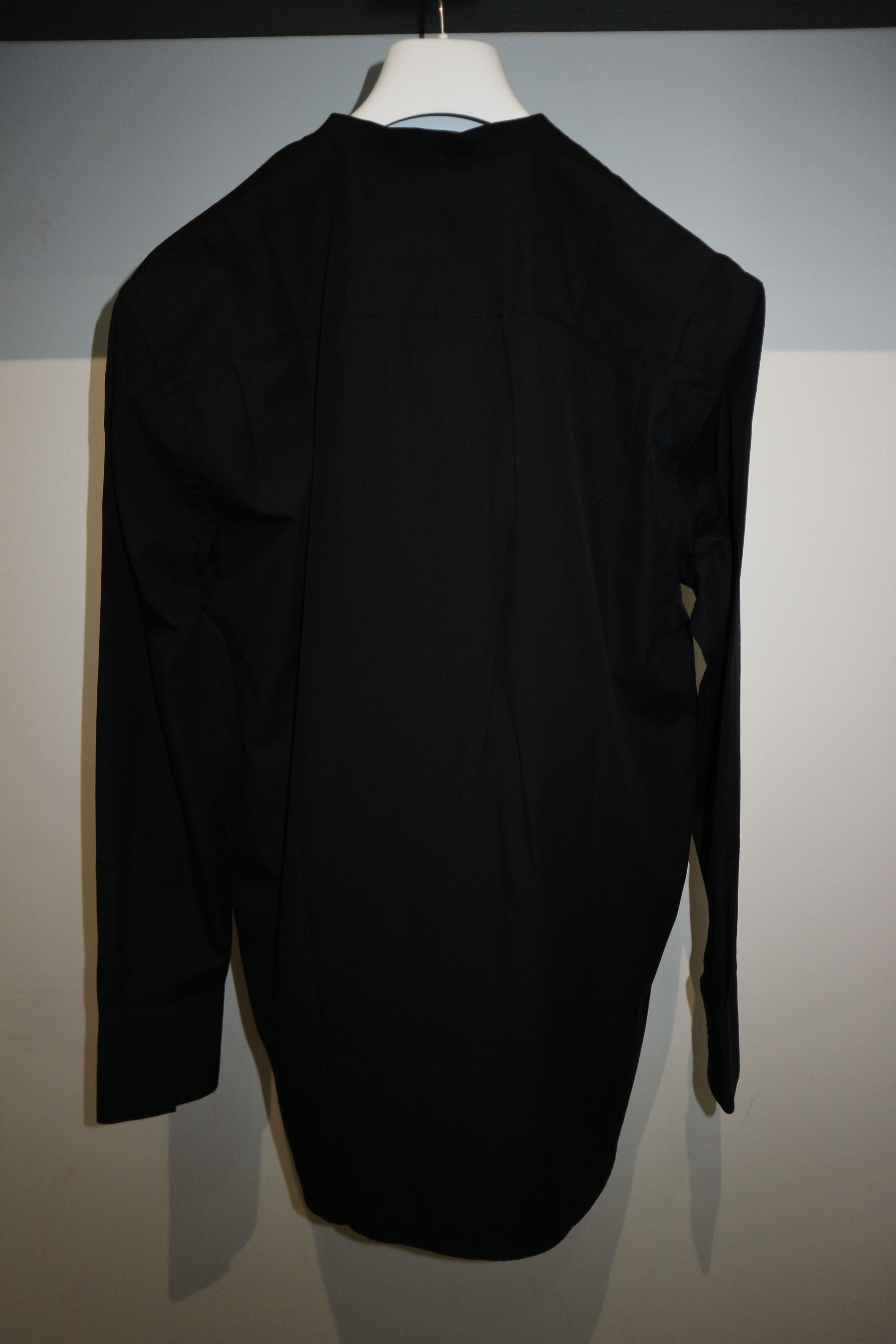 Givenchy folded collar embroidery shirt Size US S / EU 44-46 / 1 - 7 Thumbnail
