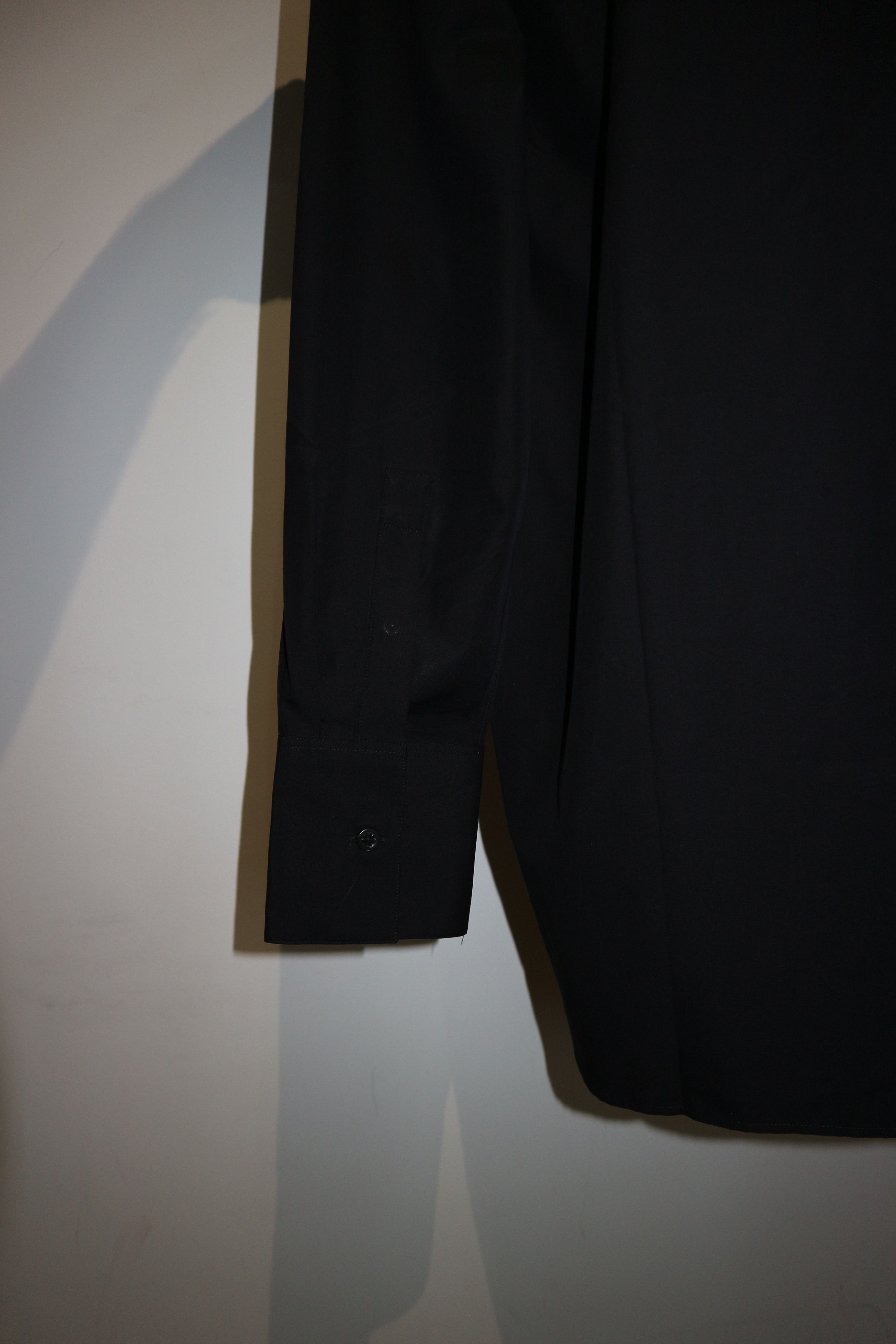 Givenchy folded collar embroidery shirt Size US S / EU 44-46 / 1 - 6 Thumbnail