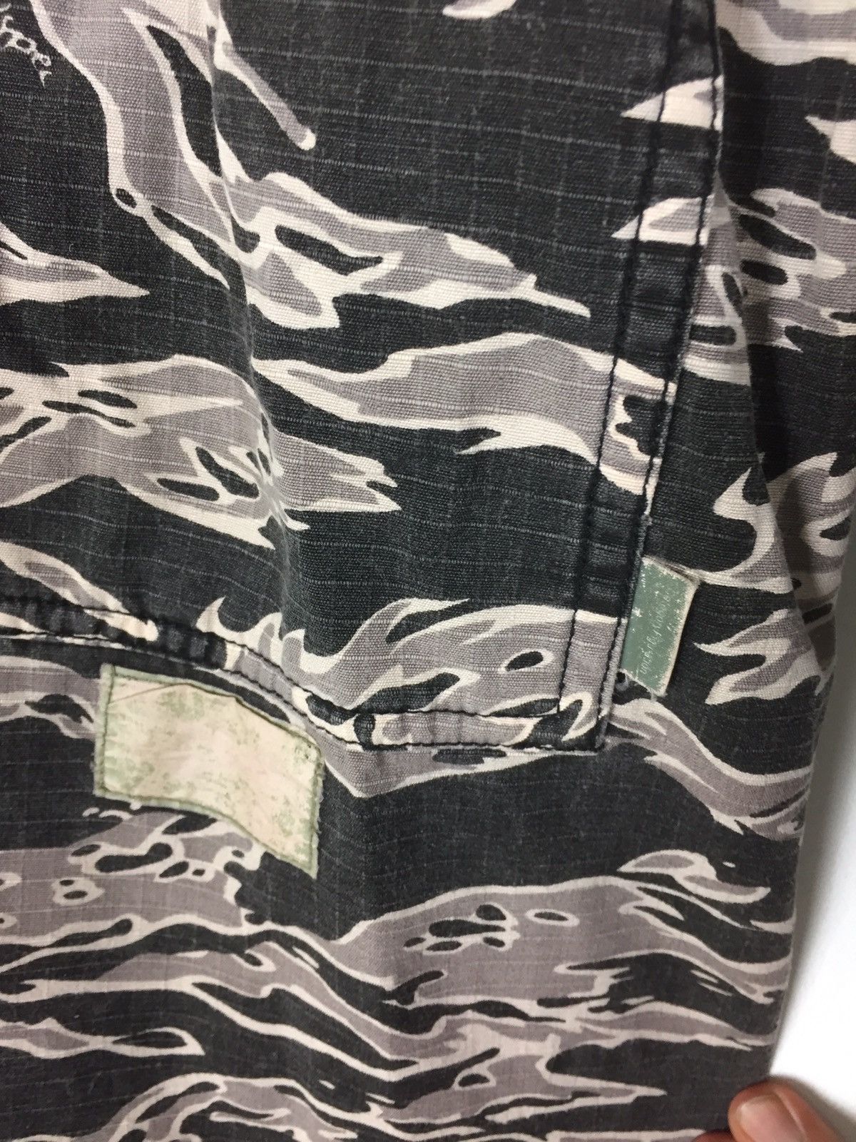 Wtaps Wtaps camoflag tiger m65 jacket Size US XL / EU 56 / 4 - 7 Thumbnail