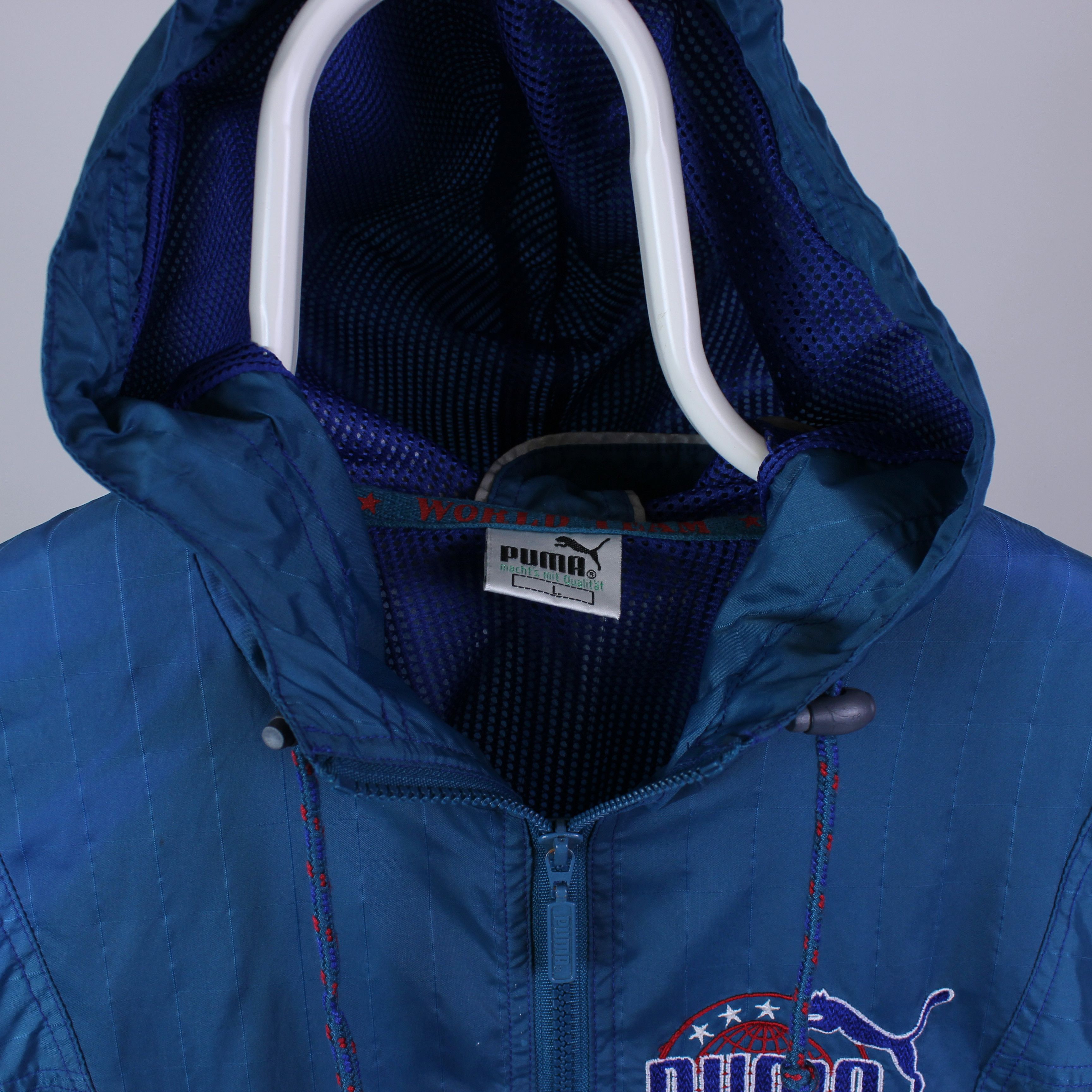 Puma vintage puma light jacket rare tracksuit L Size US L / EU 52-54 / 3 - 5 Thumbnail