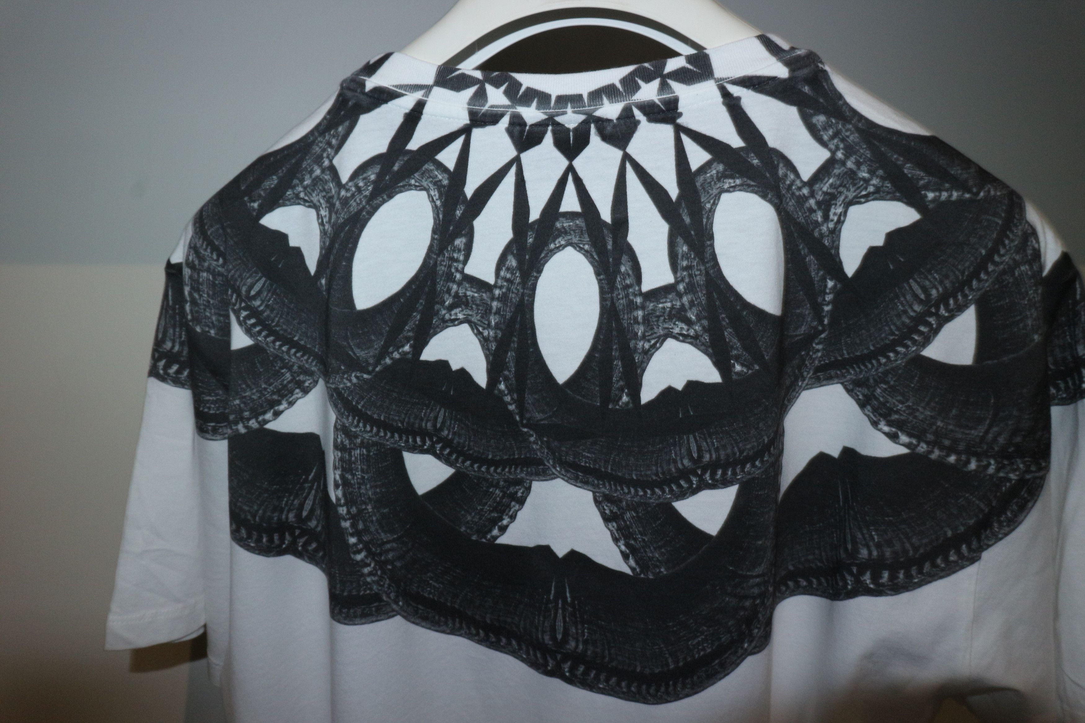 Marcelo Burlon Horns print tshirt Size US S / EU 44-46 / 1 - 7 Thumbnail