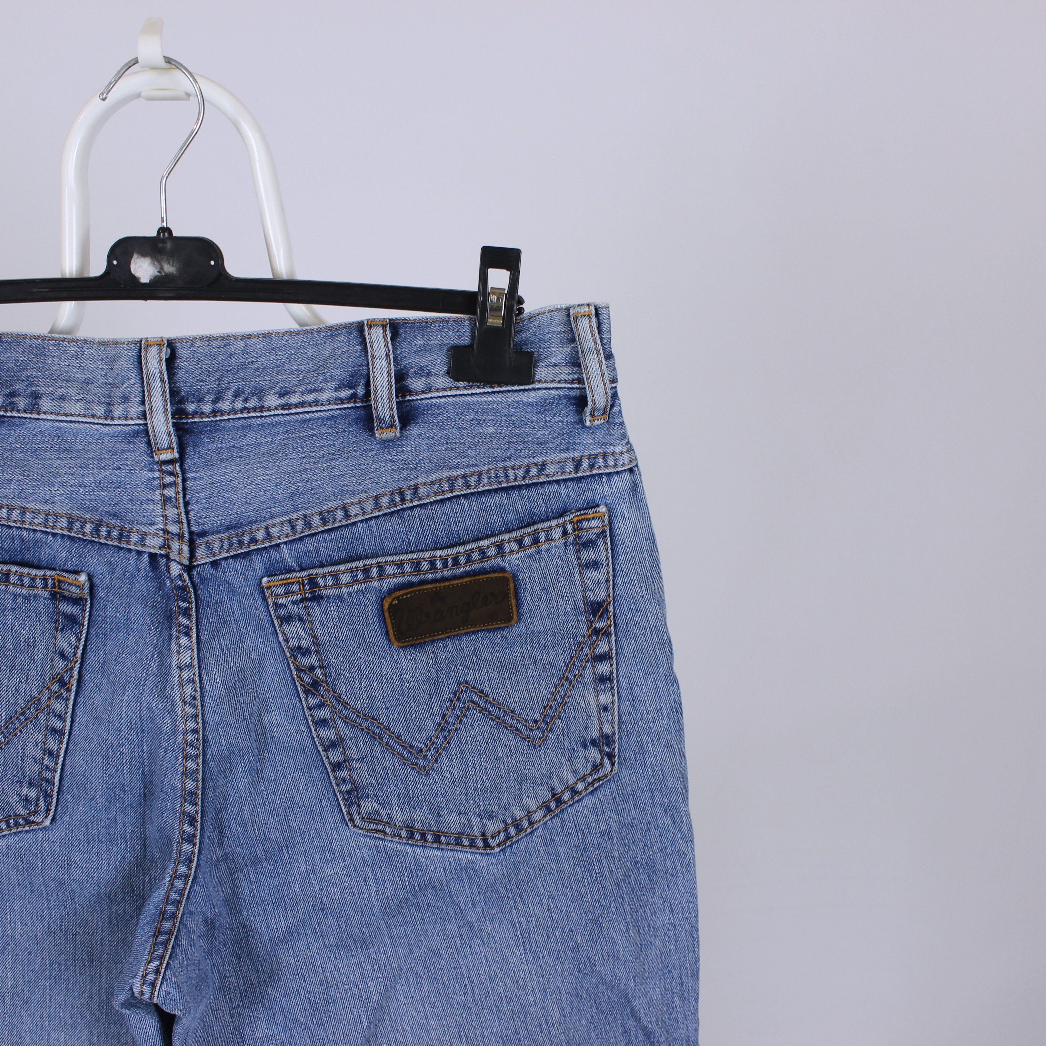 Wrangler Vintage Wrangler Denim Jeans 36 32 Size US 36 / EU 52 - 1 Thumbnail