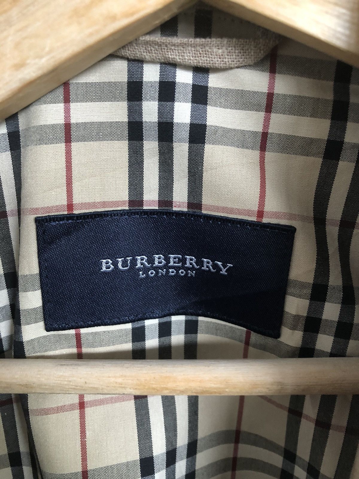Burberry Burberry London Nova Check Shirt Plaint Size US M / EU 48-50 / 2 - 11 Thumbnail