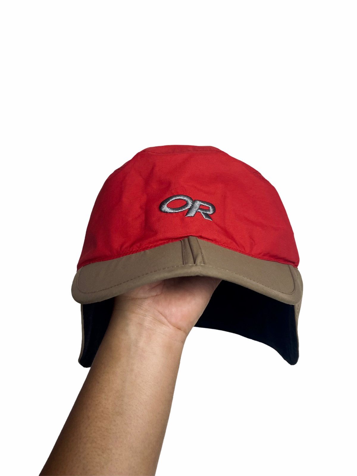 image of General Research x Vintage Needgone2000S Outdoor Research - Goretex Outdoor Ear Cap in Red, Men's