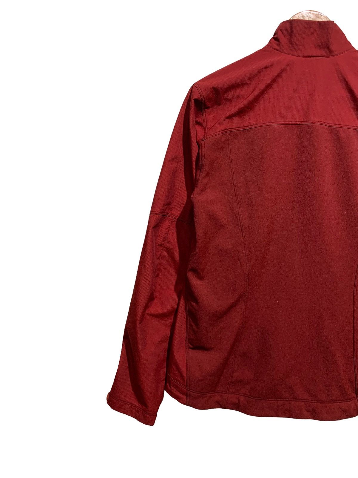 Arc'teryx 🔥ARCTERYX OUTDOOR JACKETS RED CHERRY Size US M / EU 48-50 / 2 - 6 Thumbnail