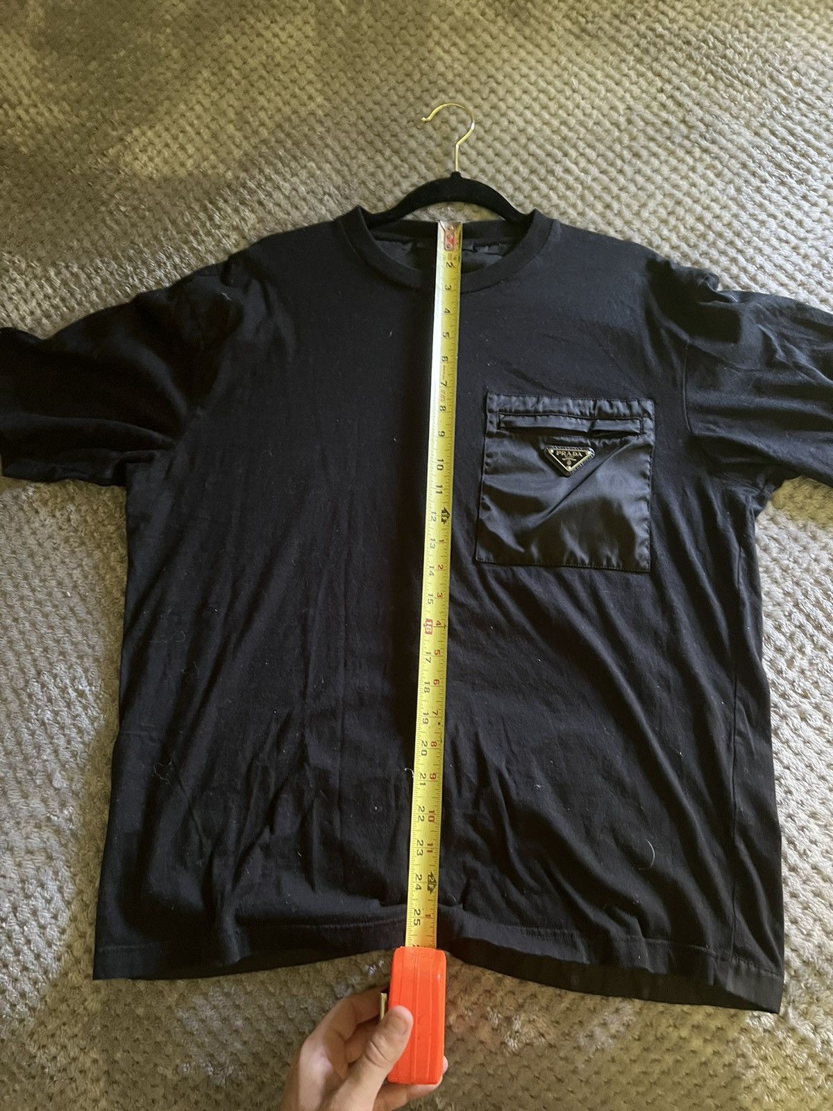 Prada Prada Logo Patch T Shirt Size US XL / EU 56 / 4 - 5 Thumbnail