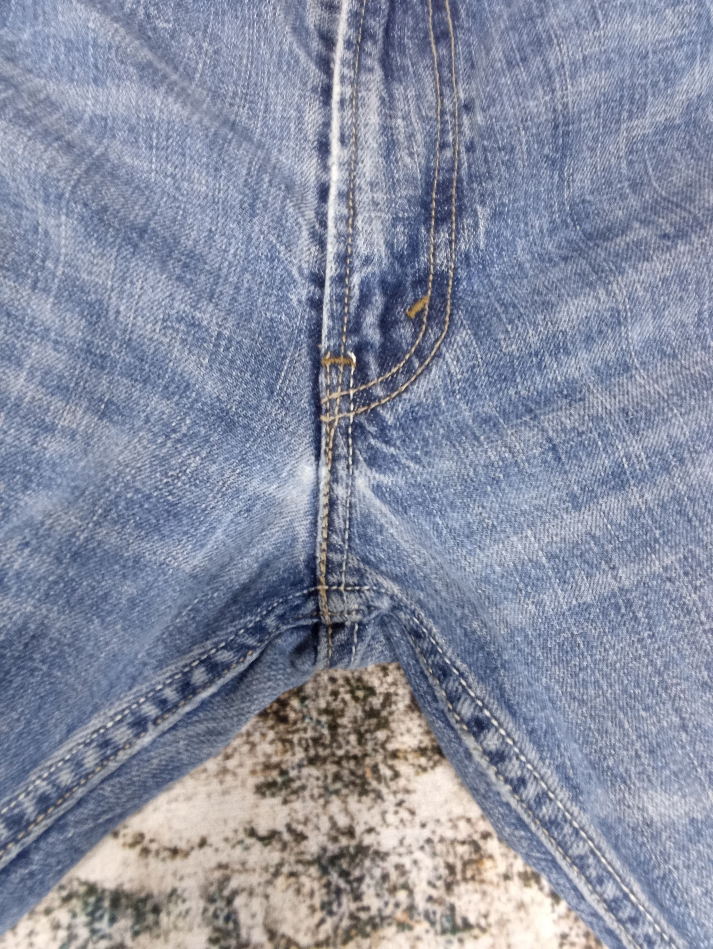 Jean × Levi's × Vintage Vintage Levi's 514 Blue Wash Jeans - J077 Size US 32 / EU 48 - 8 Thumbnail