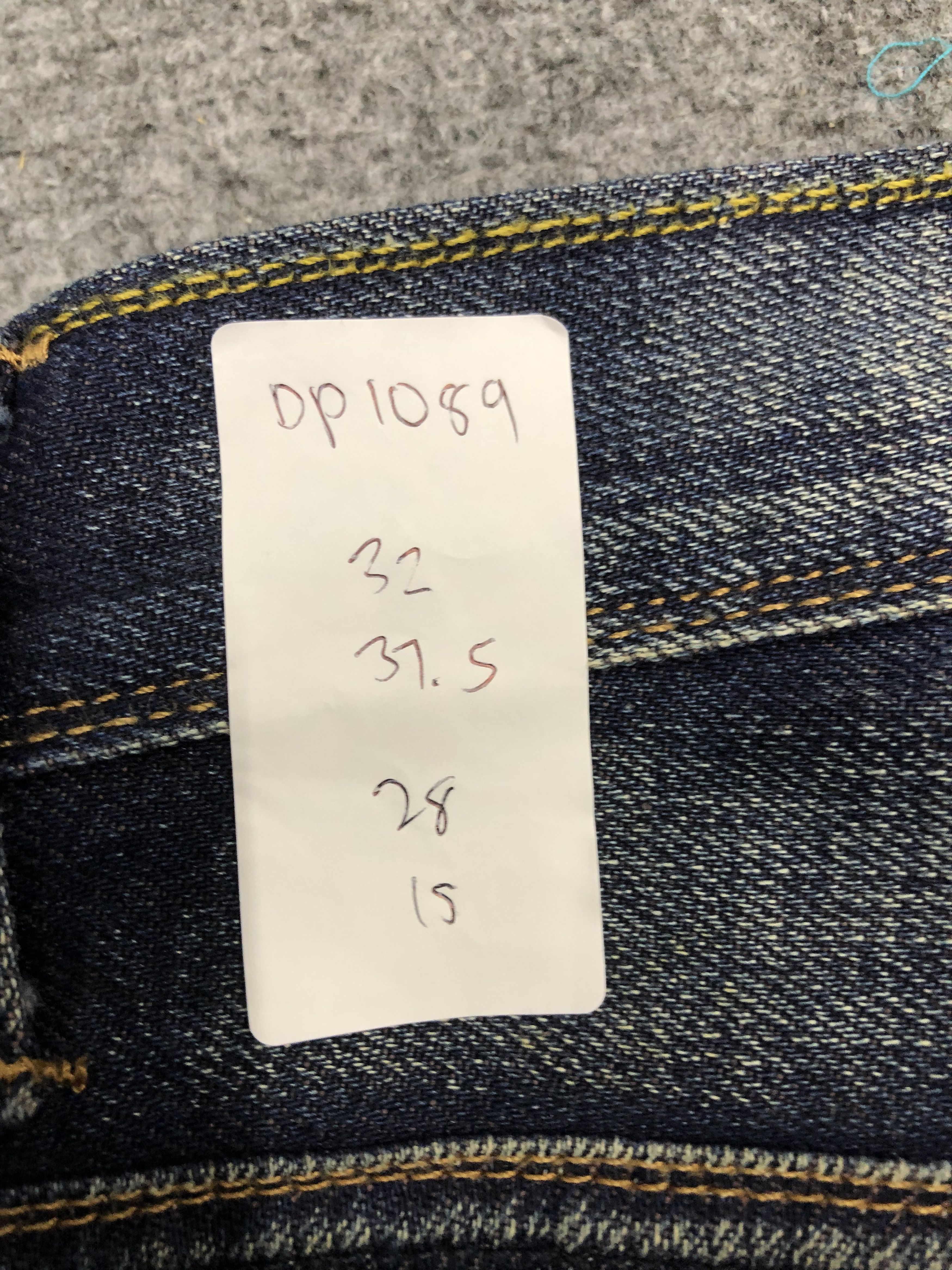 Levi's × Vintage Vintage Levis 513 Faded Blue Jeans Size US 32 / EU 48 - 16 Thumbnail